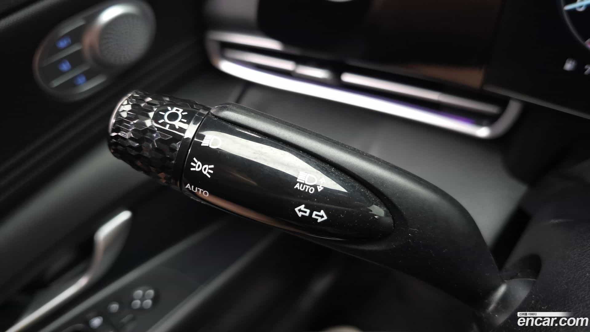 AVANTE Hyundai 2021.11-OPTION-043