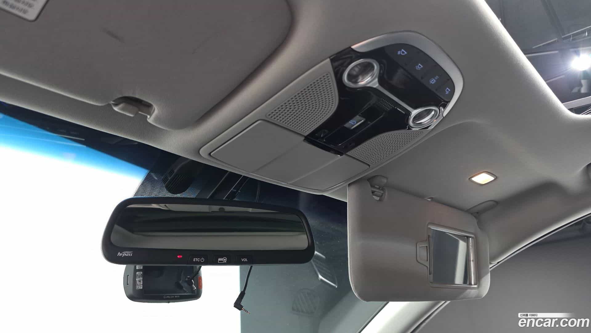 Grandeur Hyundai 2017.0-OPTION-024