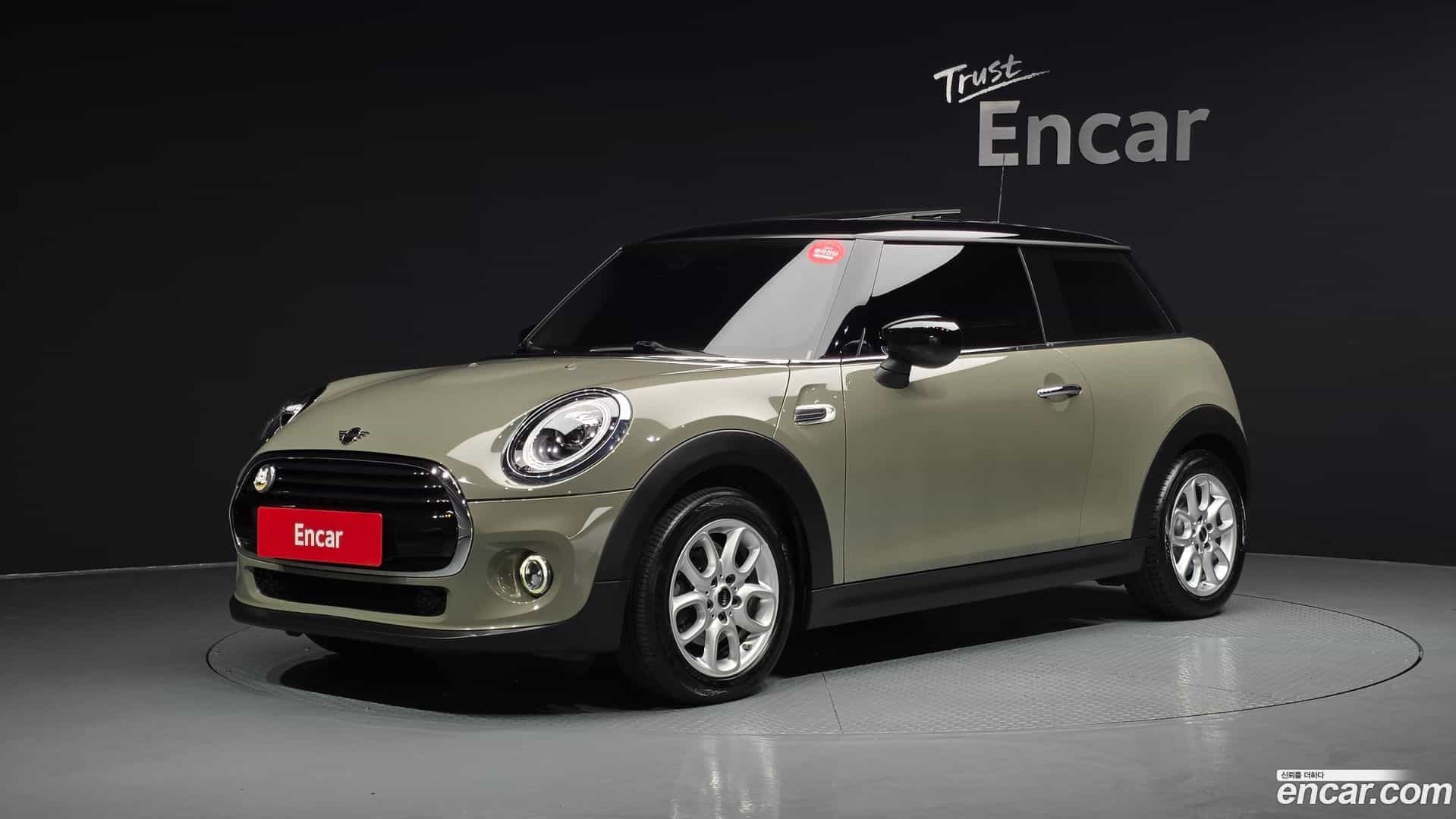 Cooper Mini 2020.8-OUTER-001