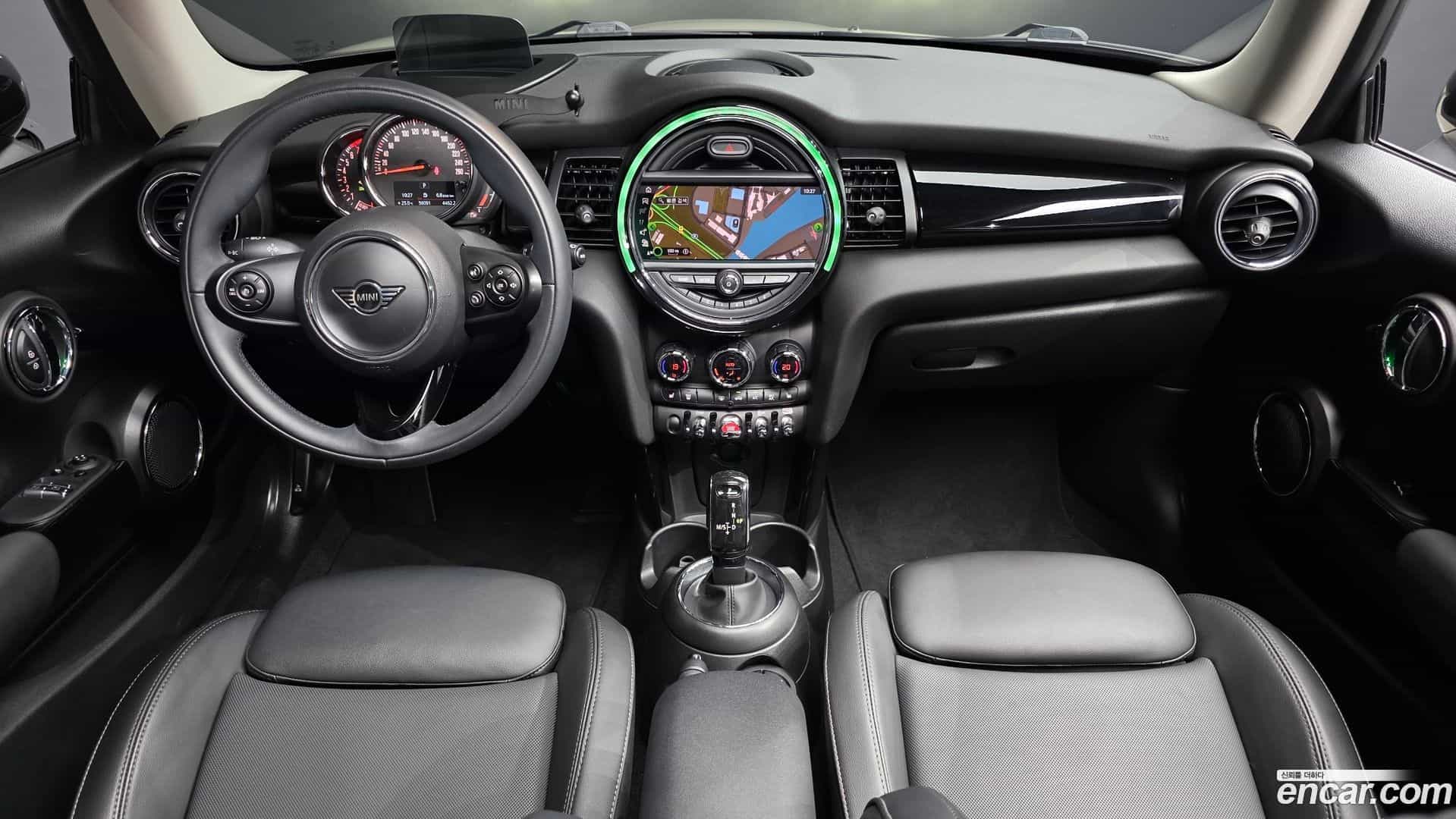 Cooper Mini 2020.8-INNER-007
