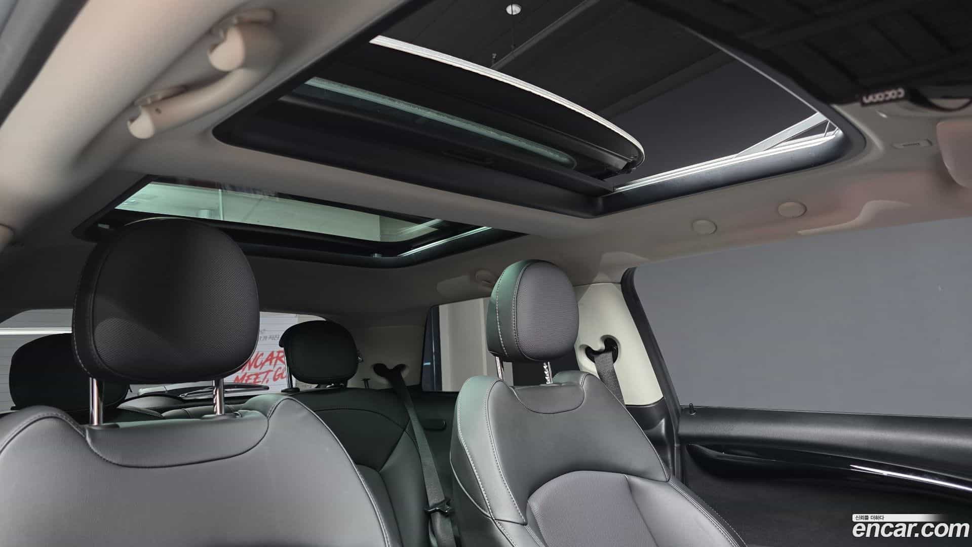 Cooper Mini 2020.8-OPTION-017