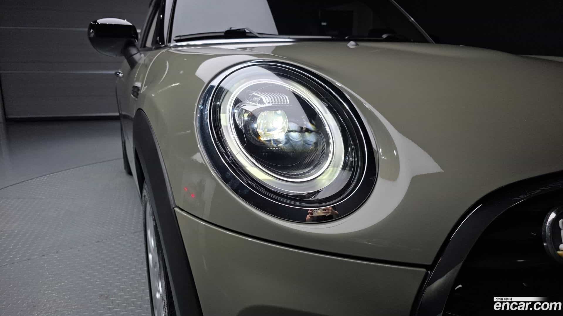Cooper Mini 2020.8-OUTER-032