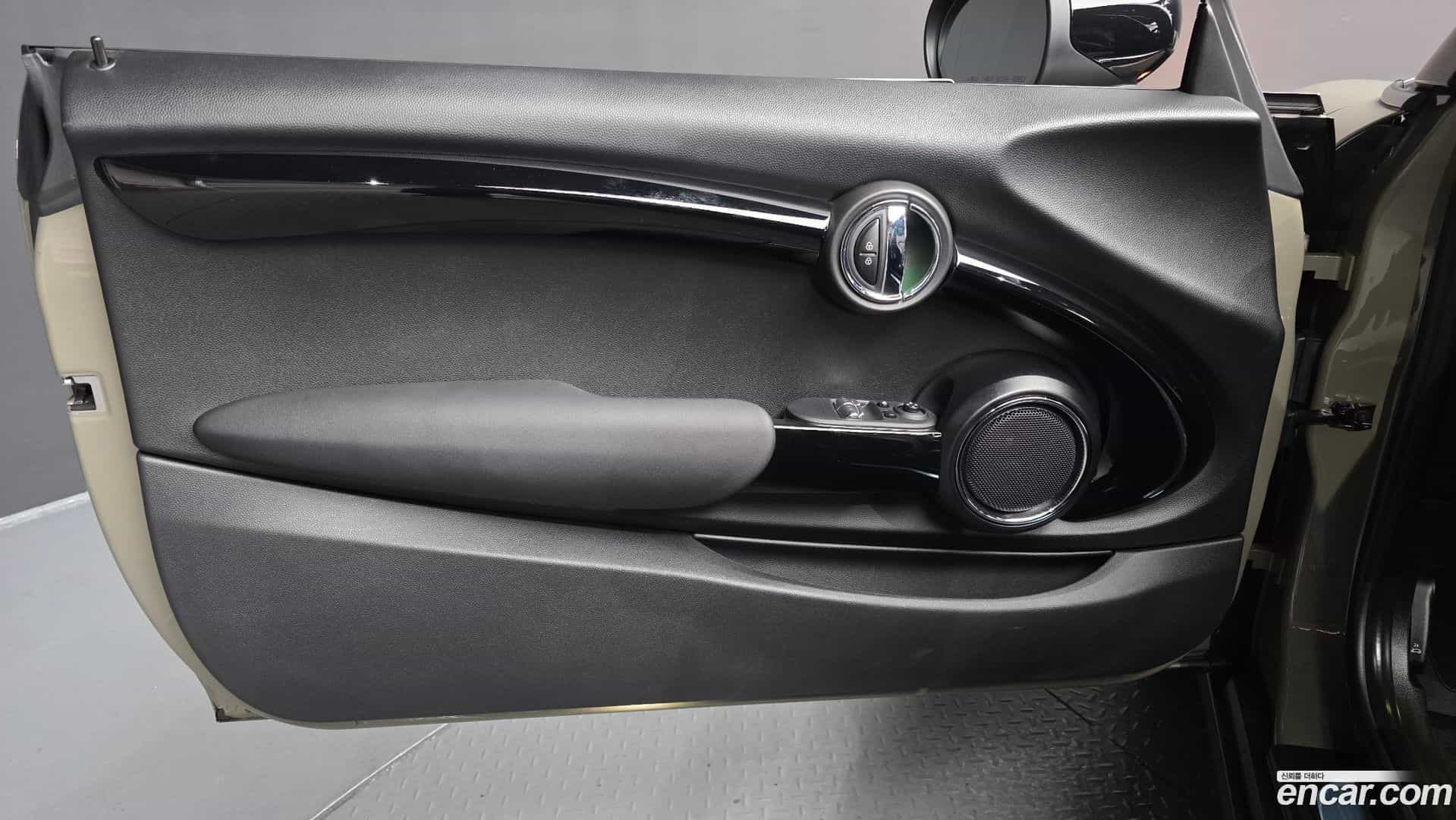 Cooper Mini 2020.8-INNER-034