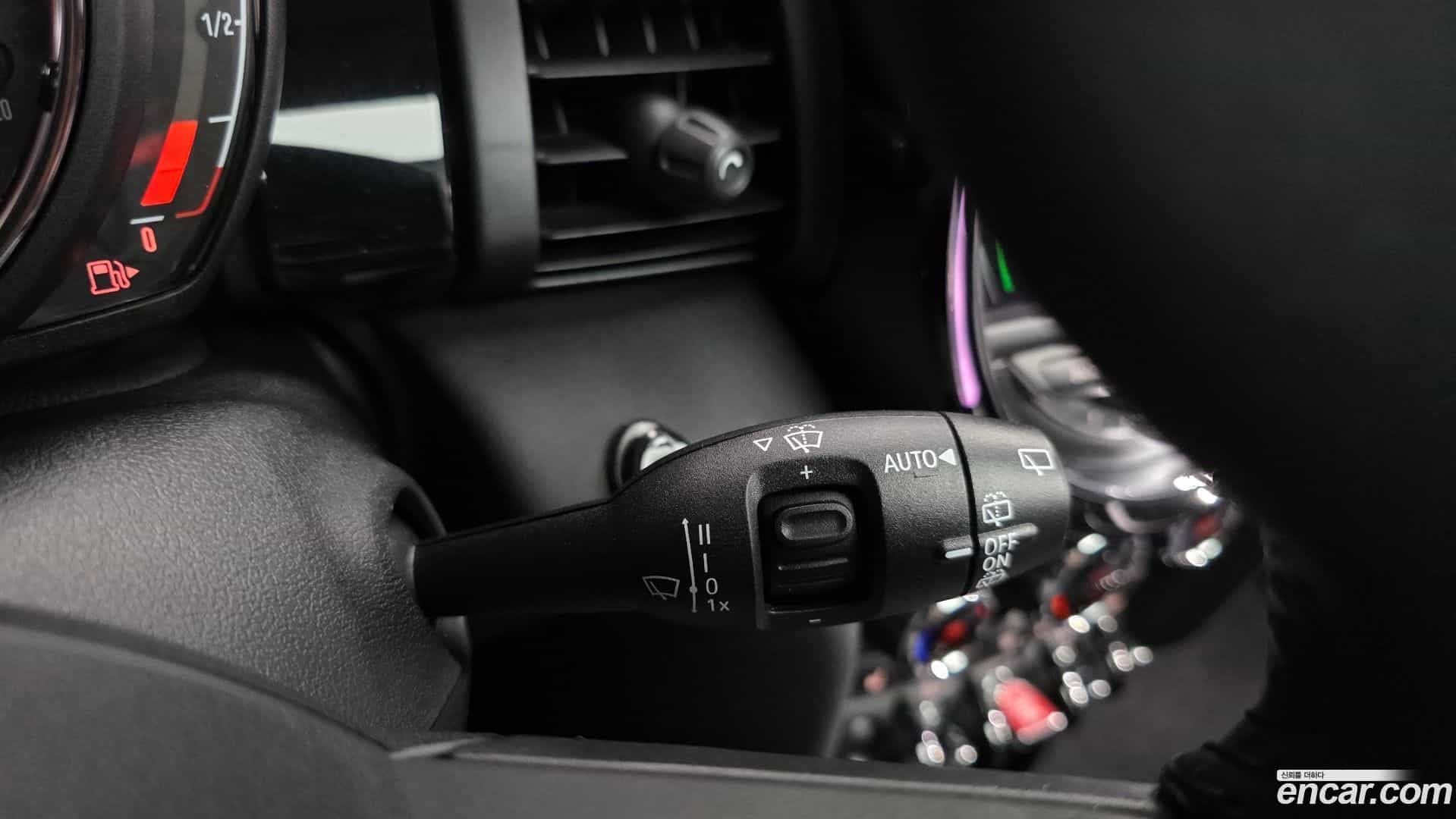 Cooper Mini 2020.8-OPTION-040