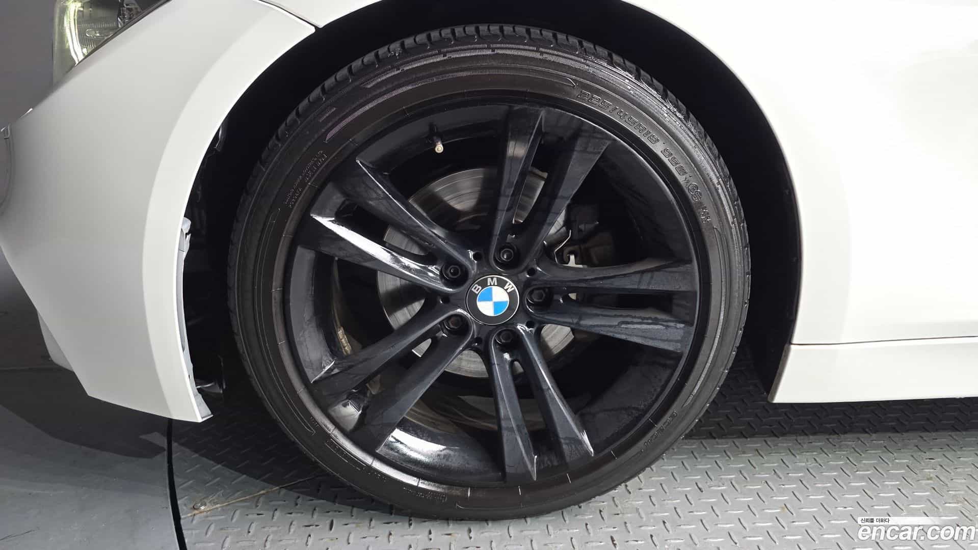3-Series BMW 2013.9-OUTER-005