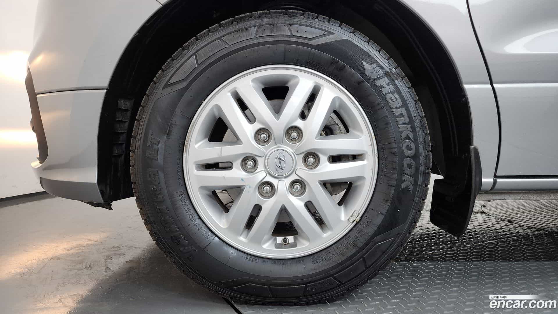 Starex Hyundai 2018.10-OUTER-005