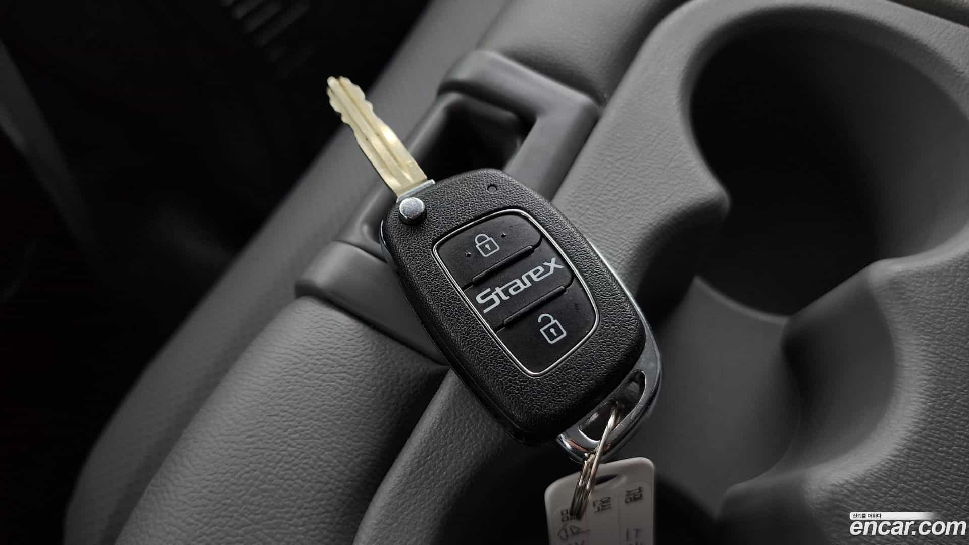 Starex Hyundai 2018.10-OPTION-020