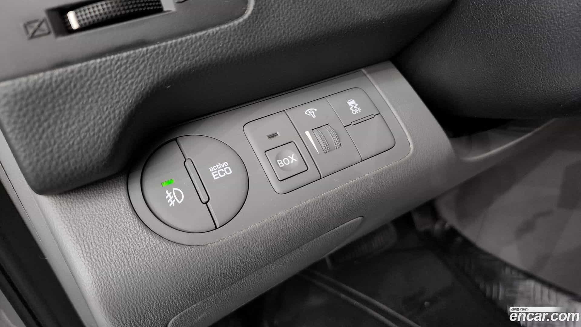 Starex Hyundai 2018.10-OPTION-023