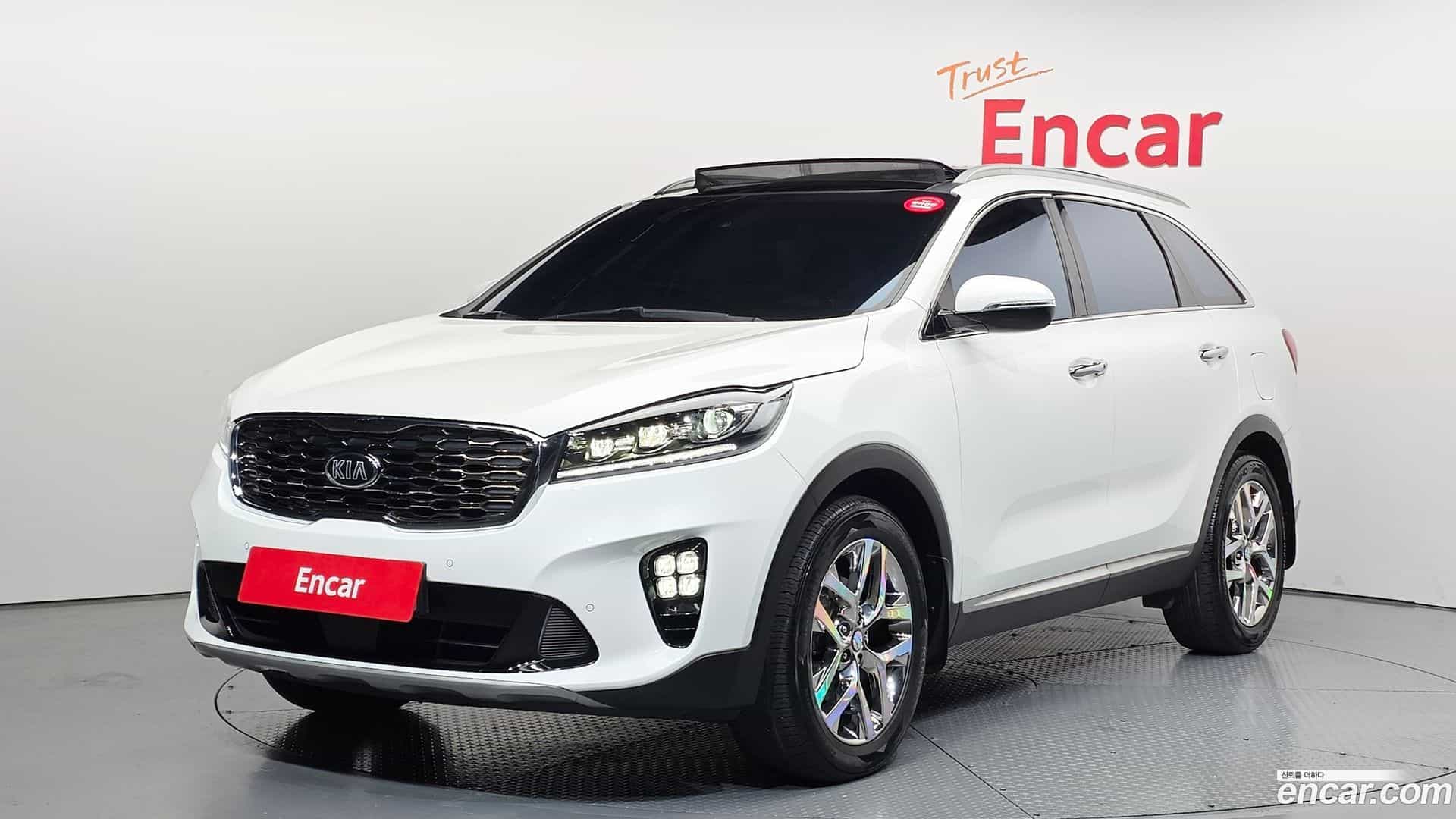 Sorento Kia 2019.6-OUTER-001