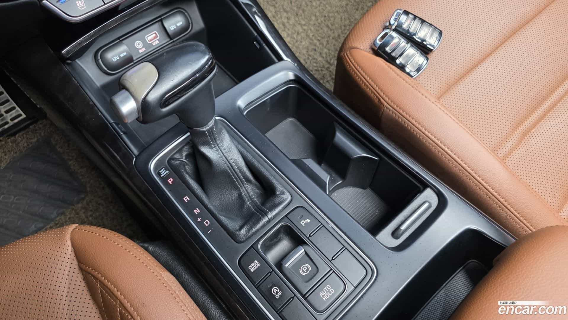 Sorento Kia 2019.6-INNER-009