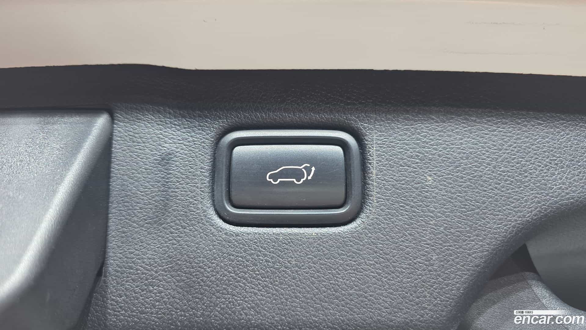 Sorento Kia 2019.6-OPTION-040