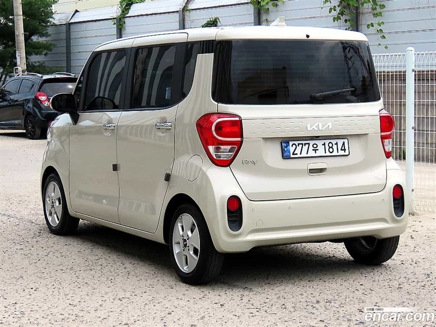 RAY Kia 2022.4-OUTER-002