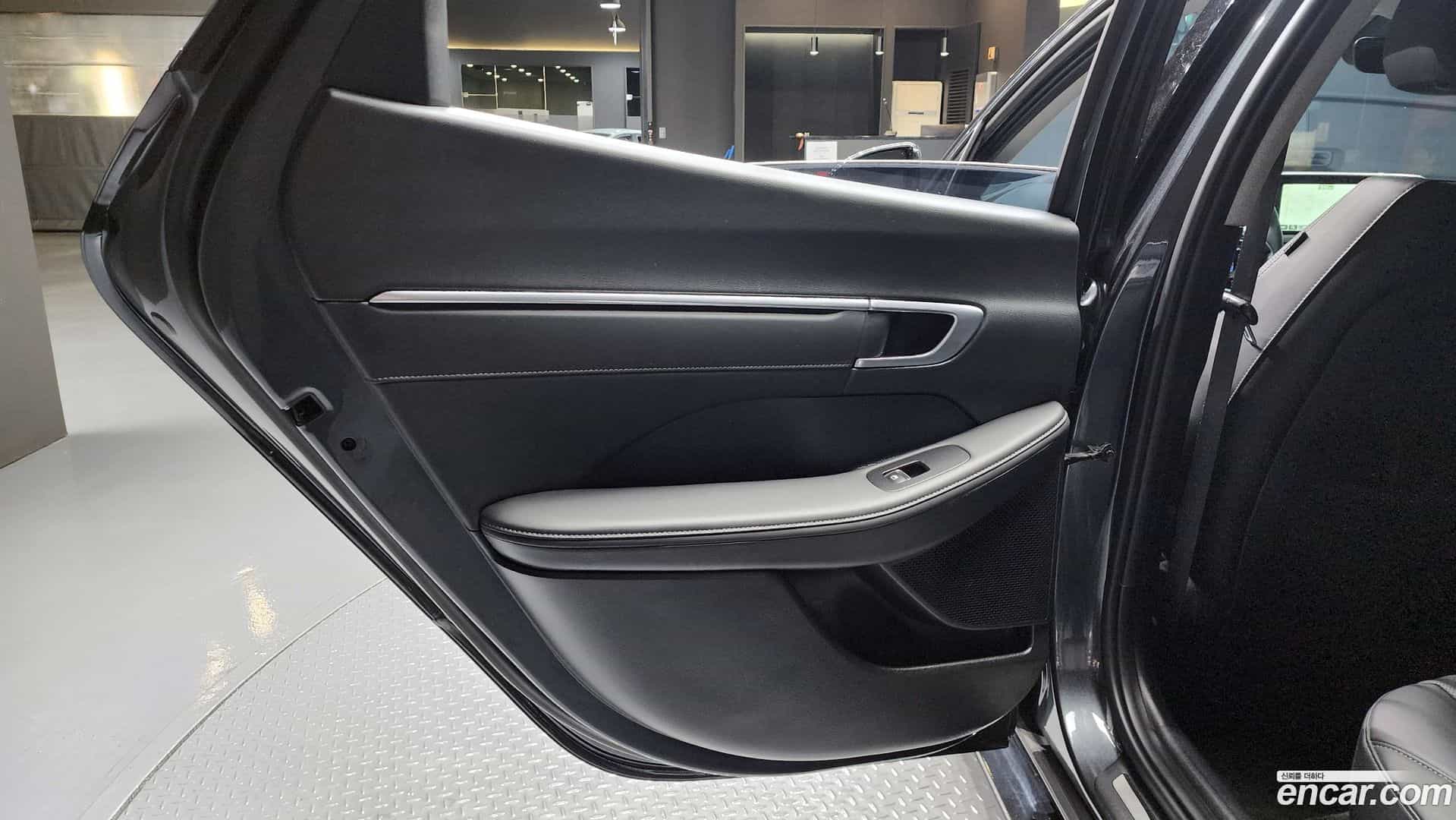 Sonata Hyundai 2022.10-INNER-035