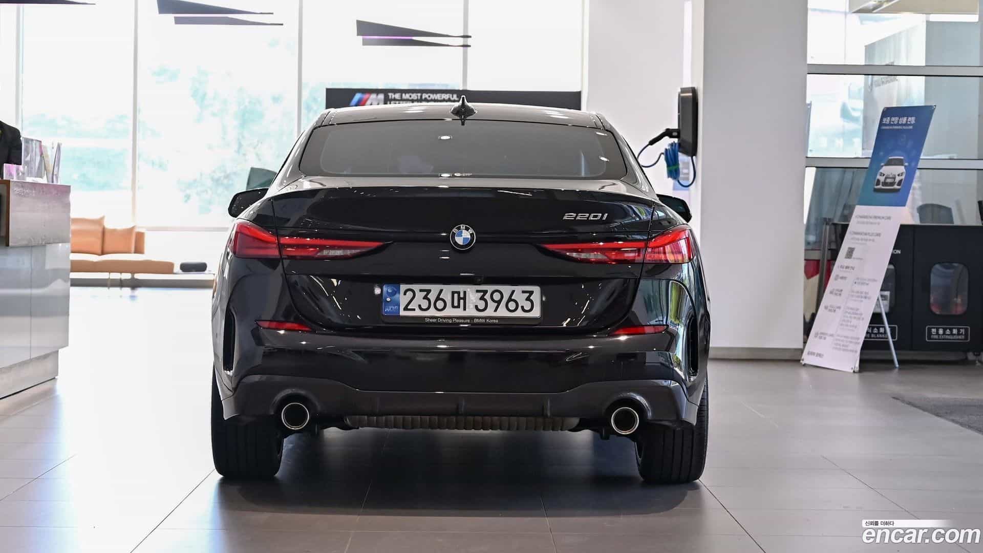 2-Series BMW 2022.4-OUTER-003