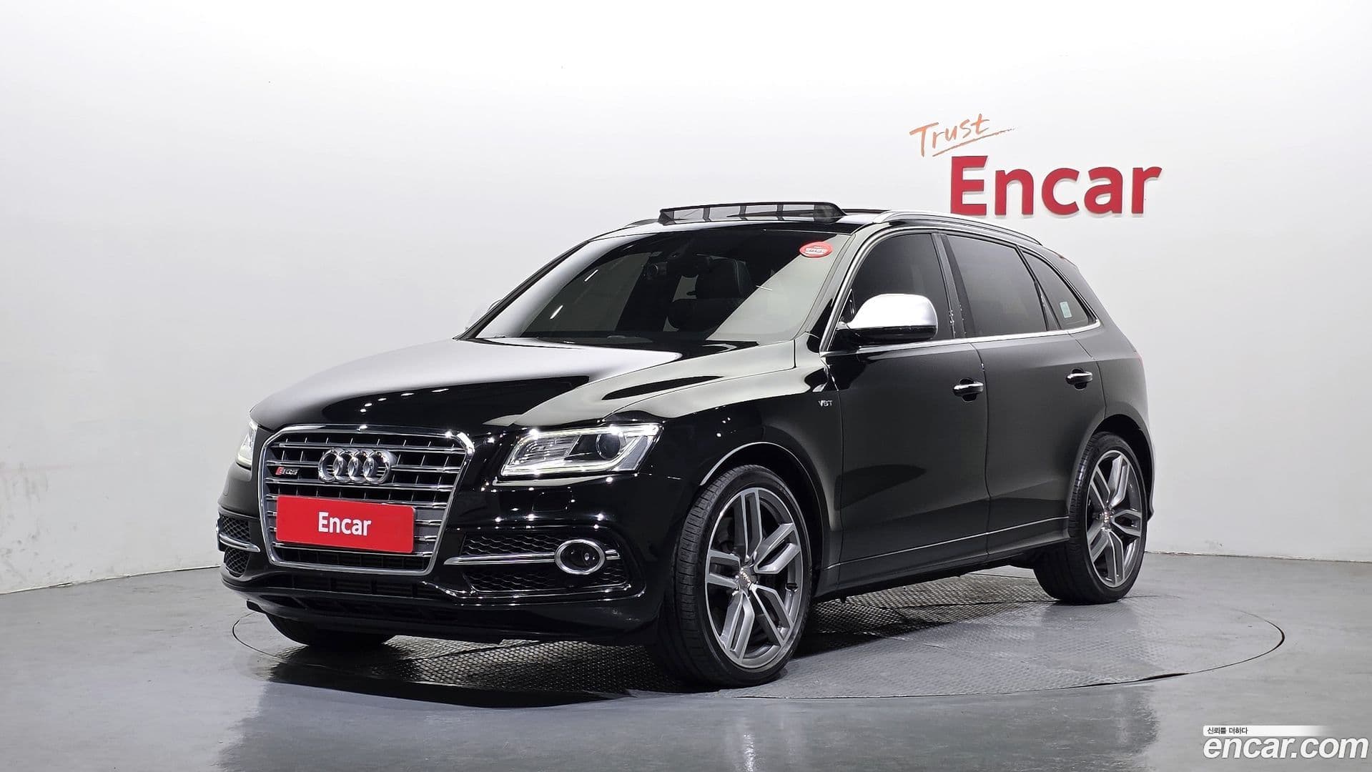 Main__Slider__Photo:SQ5 Audi 2016.0-0