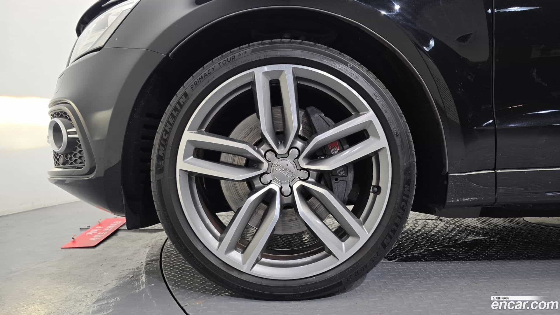 SQ5 Audi 2016.0-OUTER-005