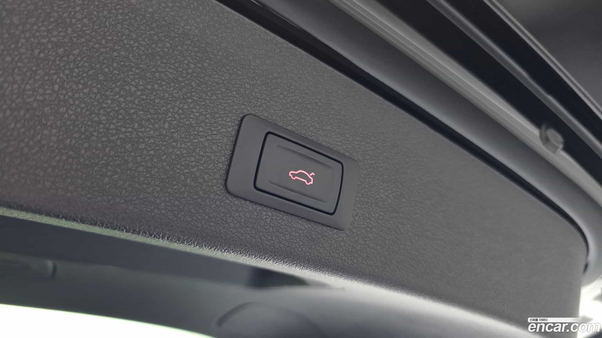SQ5 Audi 2016.0-OPTION-023