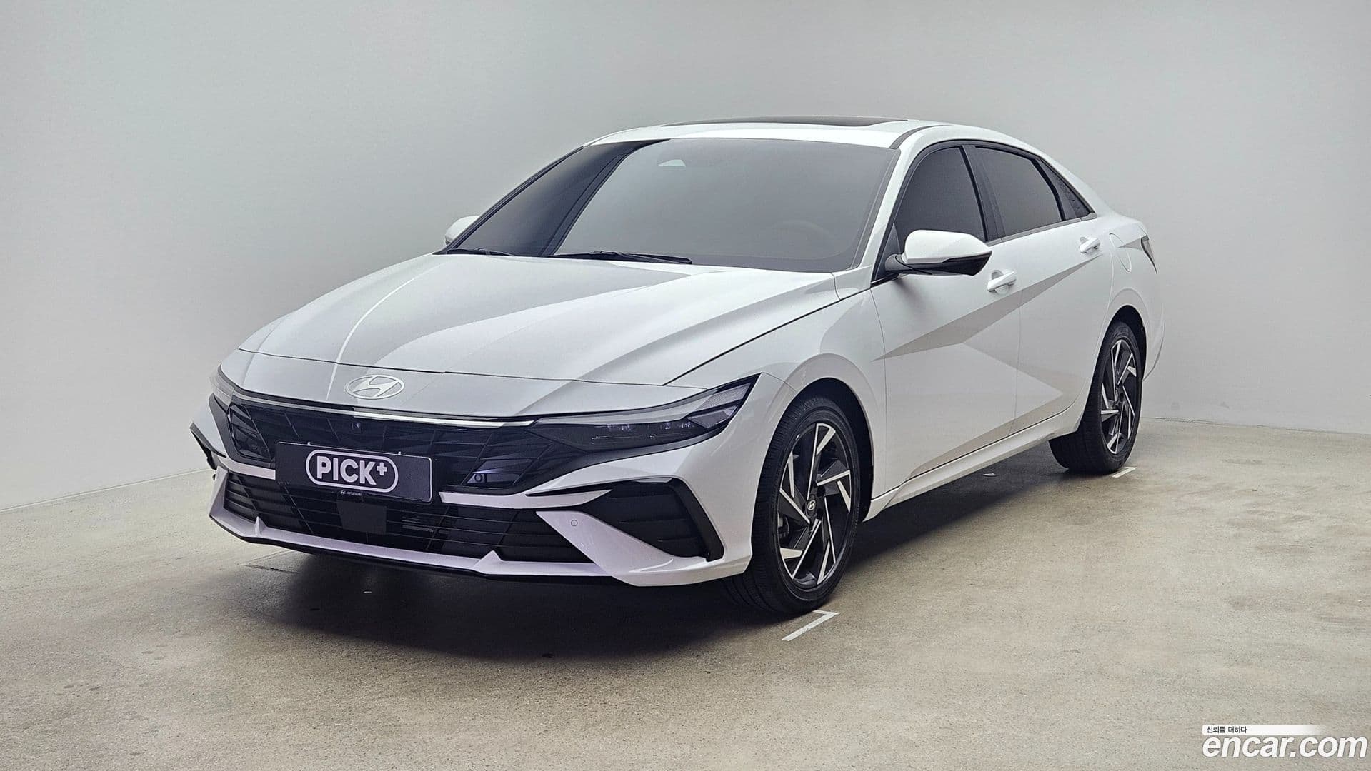 Main__Slider__Photo:AVANTE Hyundai 2024.11-0