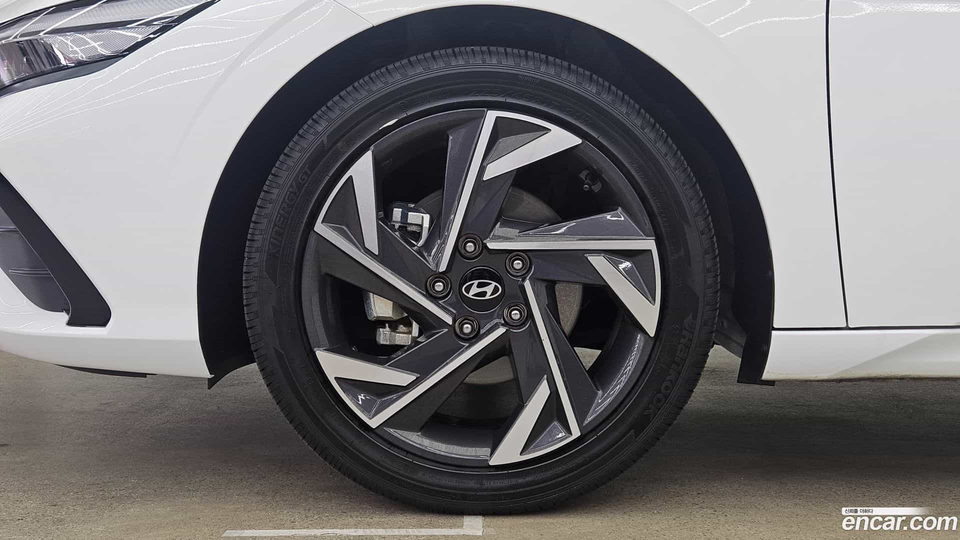 AVANTE Hyundai 2024.11-OUTER-005
