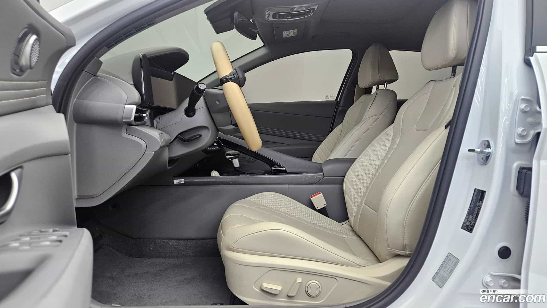AVANTE Hyundai 2024.11-INNER-010