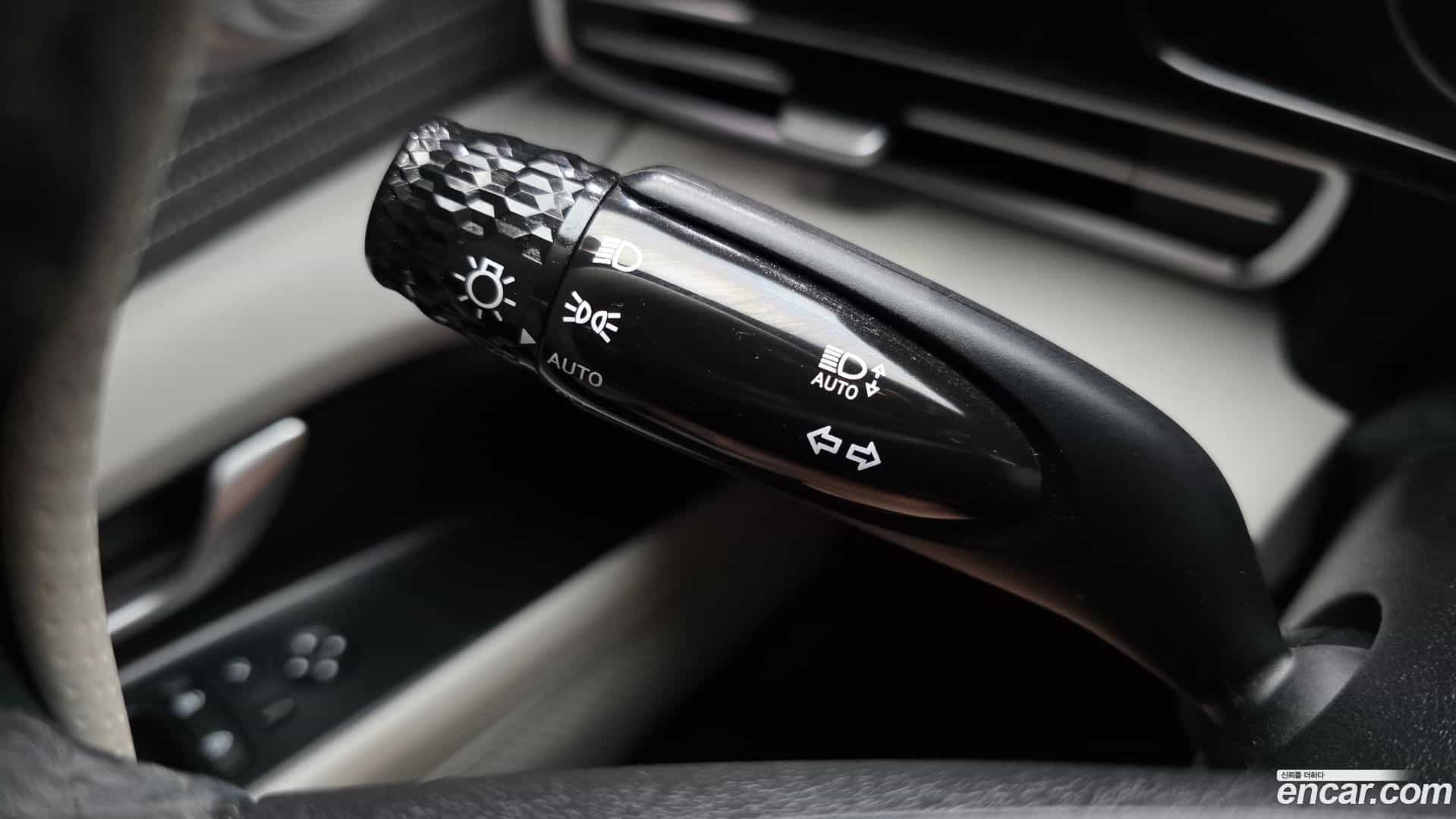 AVANTE Hyundai 2020.7-OPTION-023