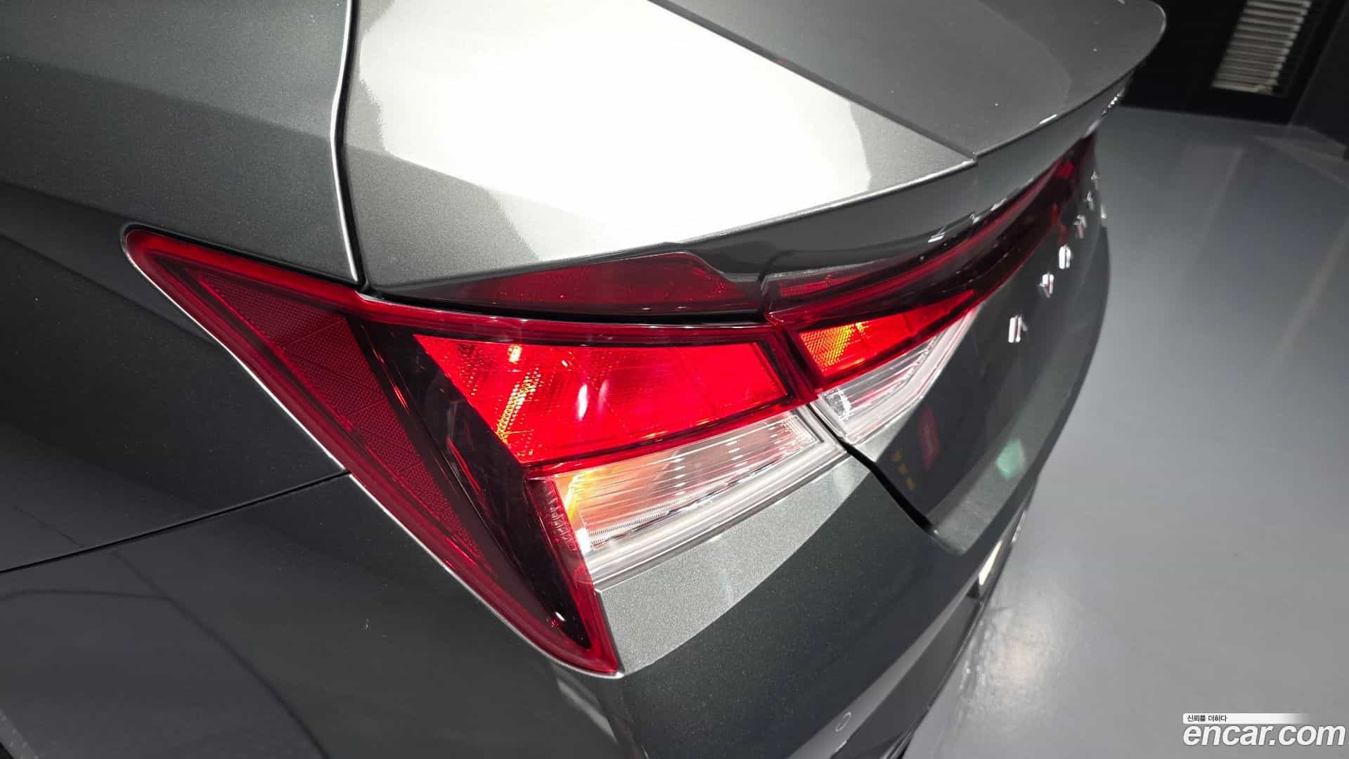 AVANTE Hyundai 2020.7-OUTER-033