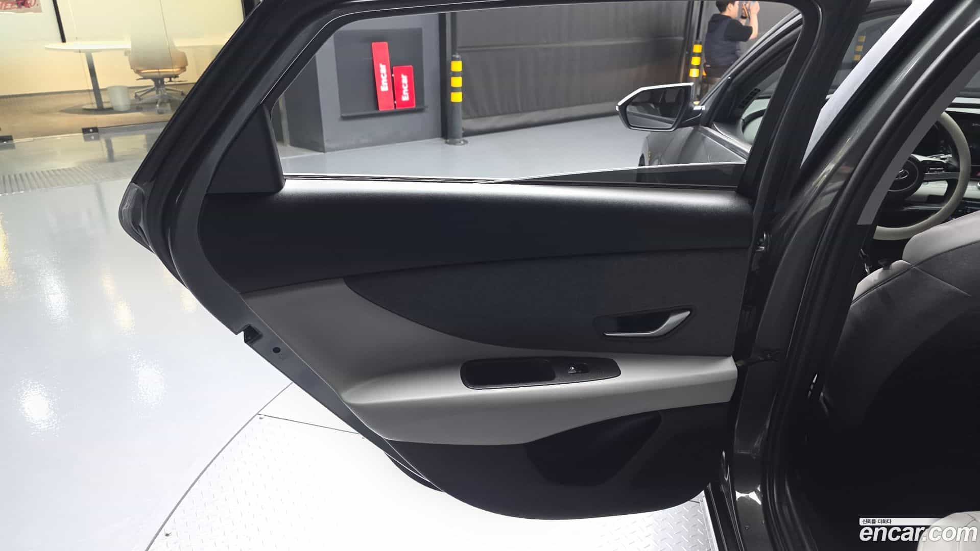 AVANTE Hyundai 2020.7-INNER-035