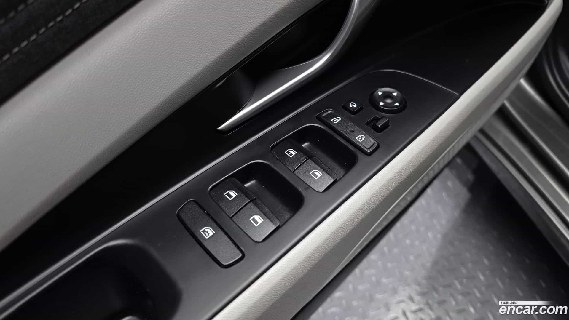 AVANTE Hyundai 2020.7-OPTION-041