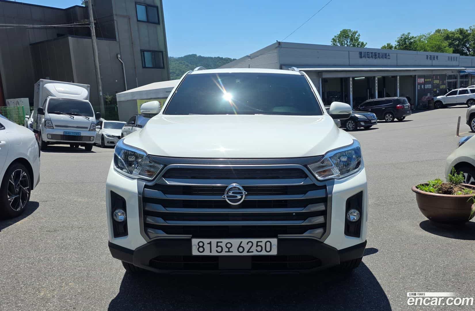 Rexton KG Mobility 2022.0-OUTER-001