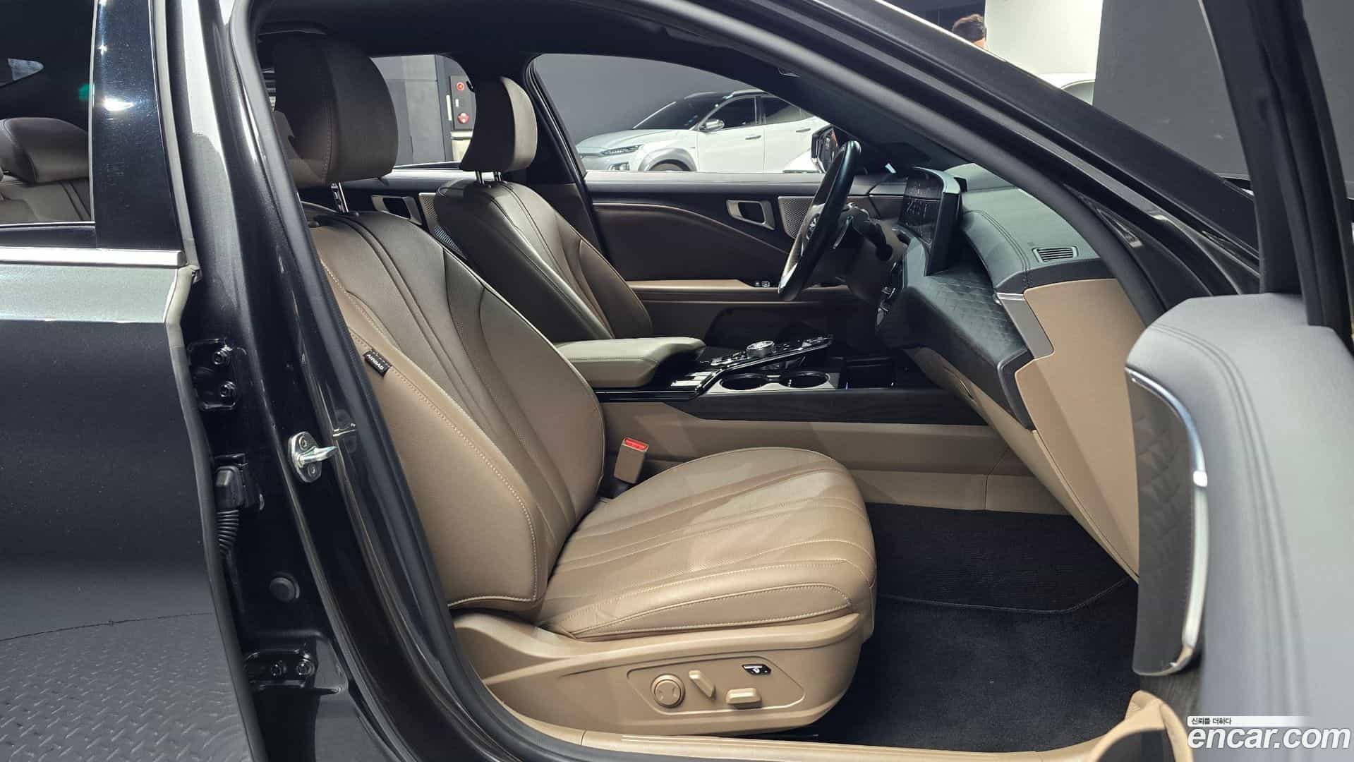 K8 Kia 2022.3-INNER-010