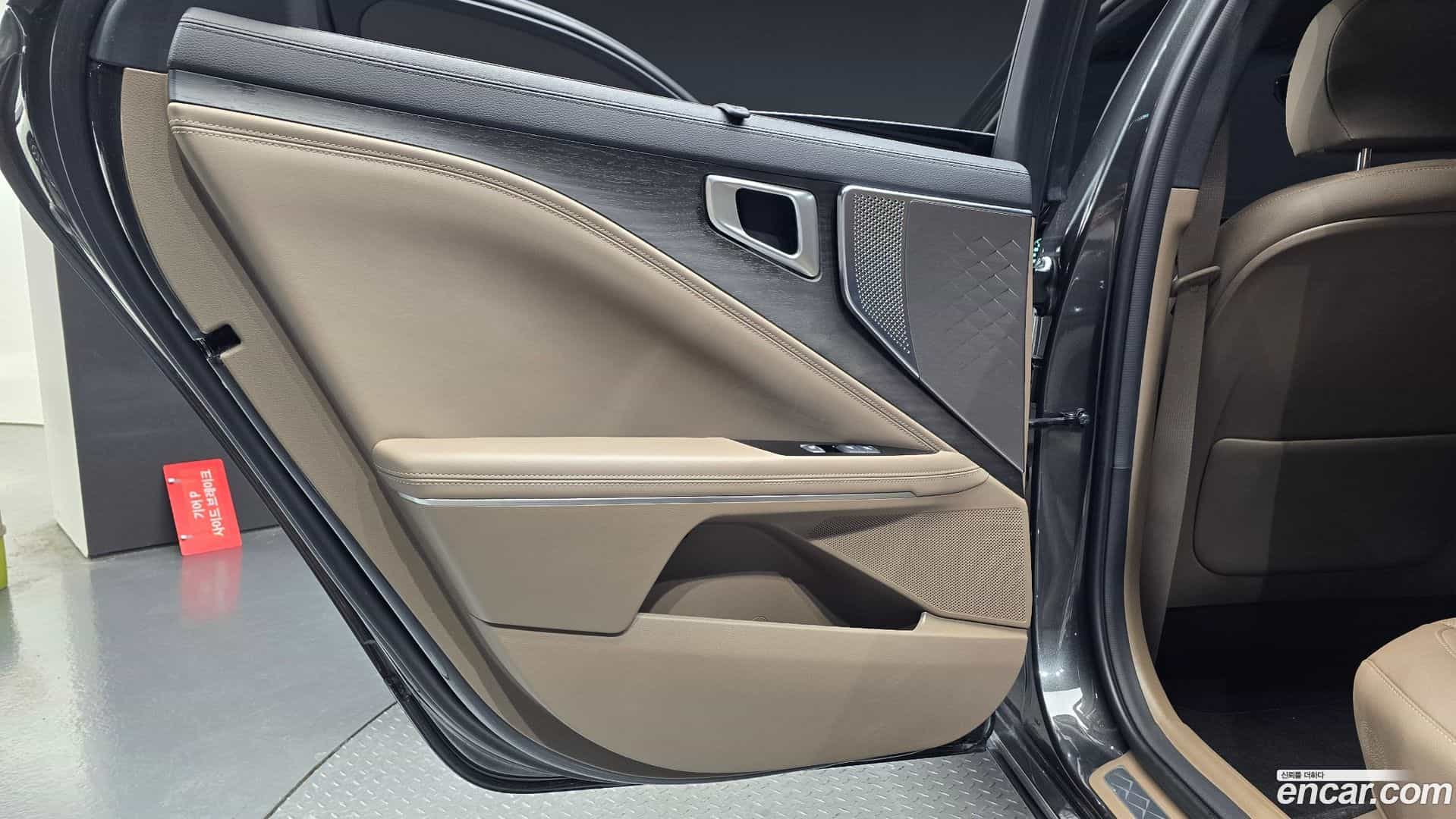 K8 Kia 2022.3-INNER-035