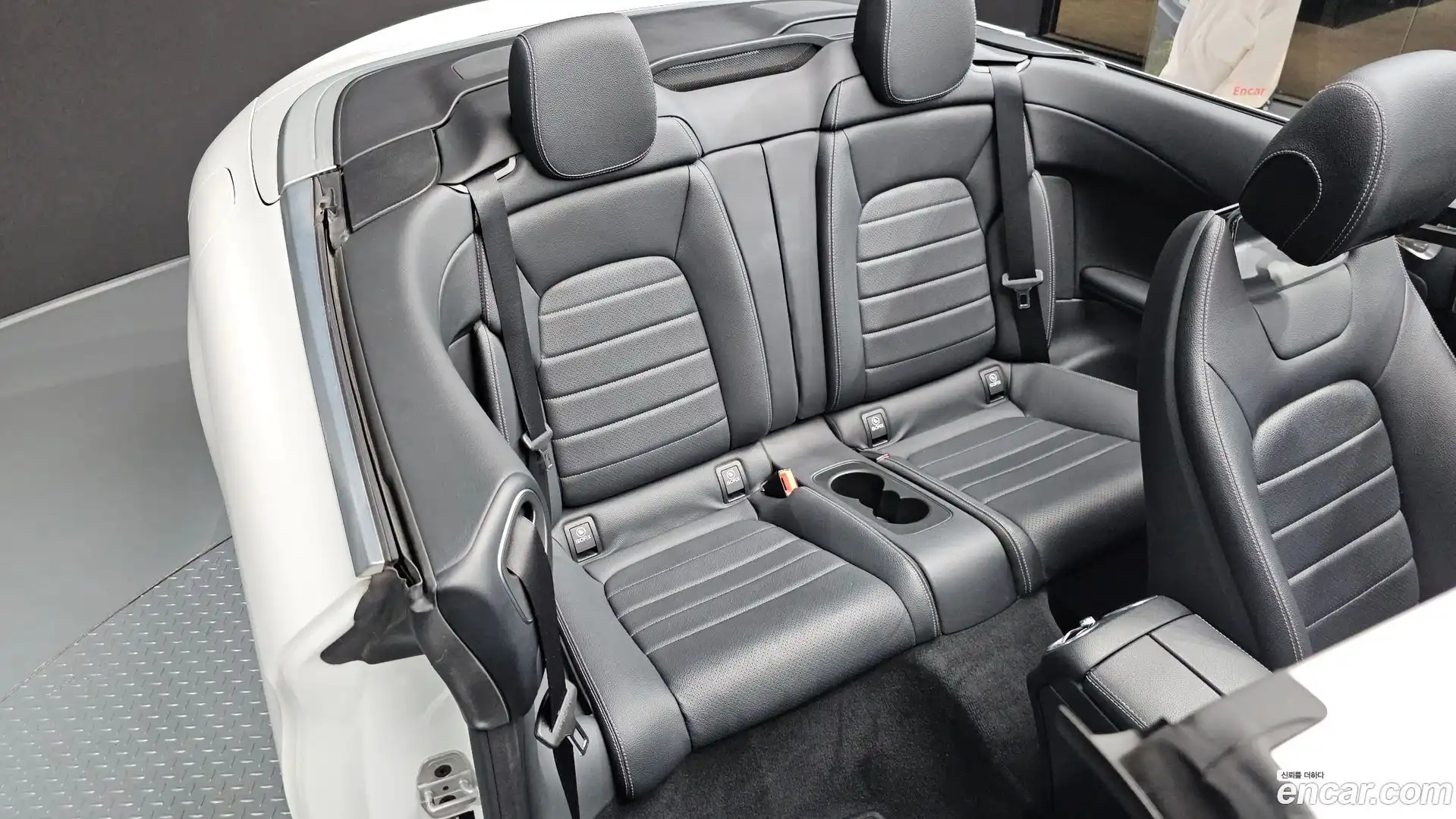 C-Class Mercedes-Benz 2017.2-OPTION-015