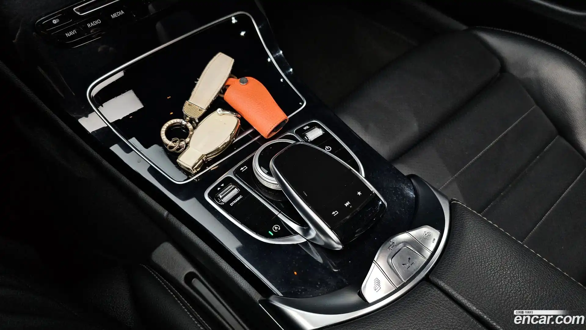 C-Class Mercedes-Benz 2017.2-OPTION-021
