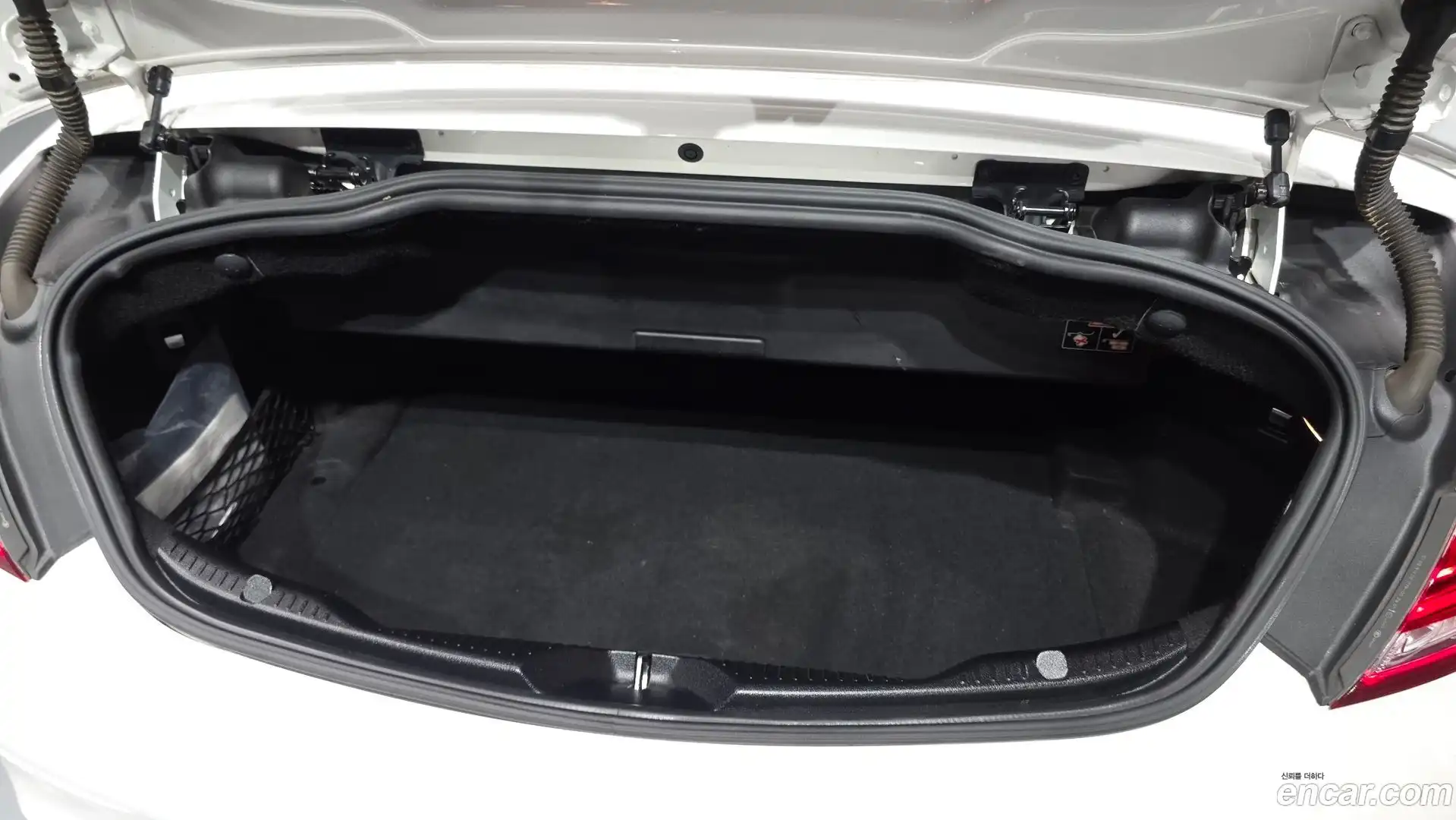 C-Class Mercedes-Benz 2017.2-OPTION-024