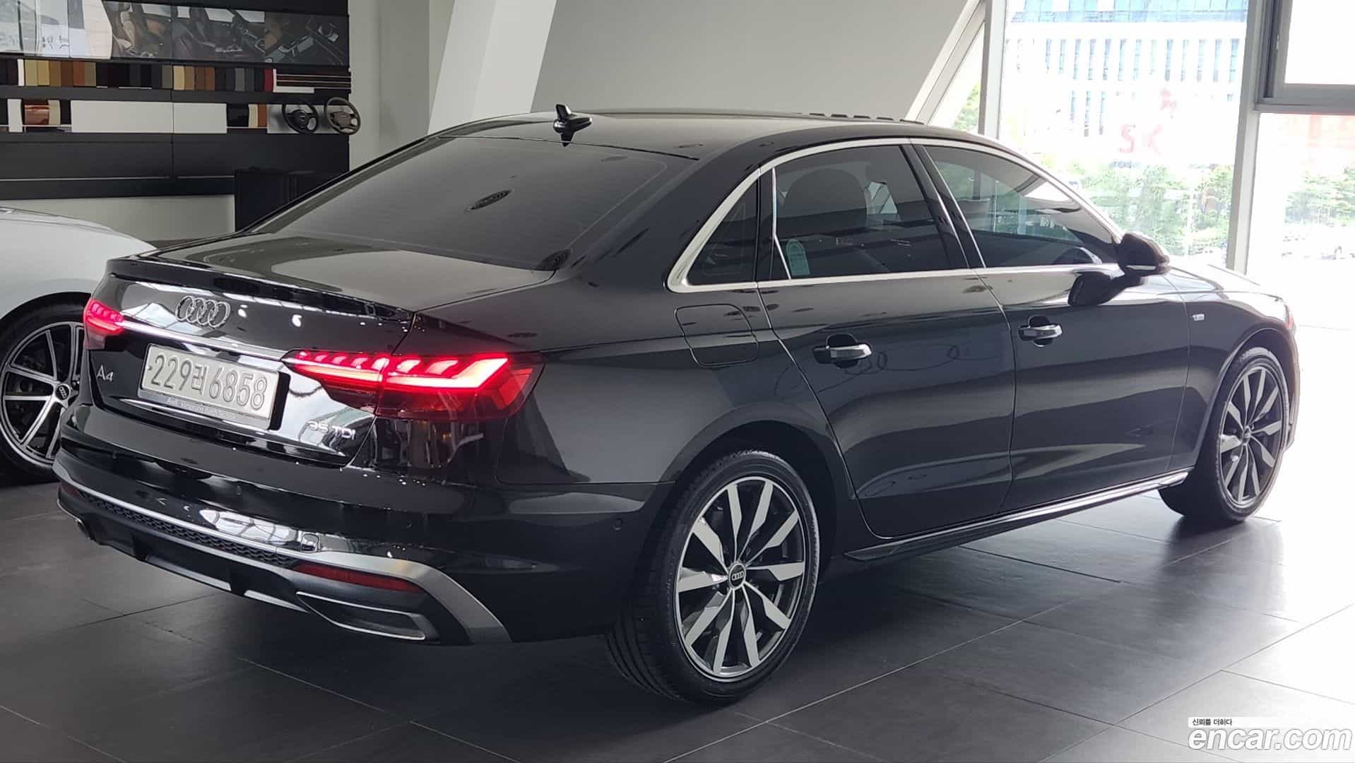 A4 Audi 2023.11-OUTER-002