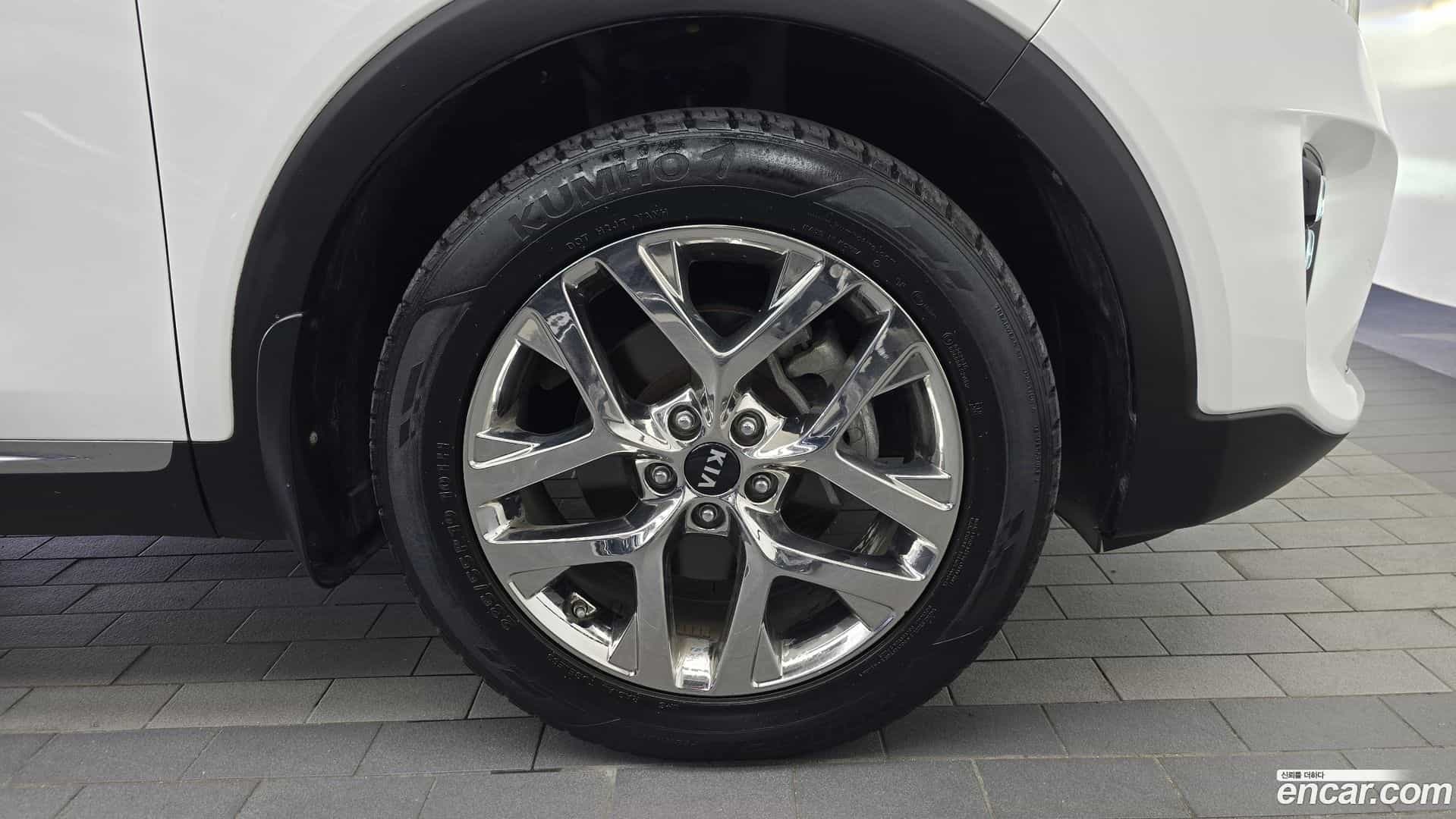 Sorento Kia 2019.2-OUTER-031