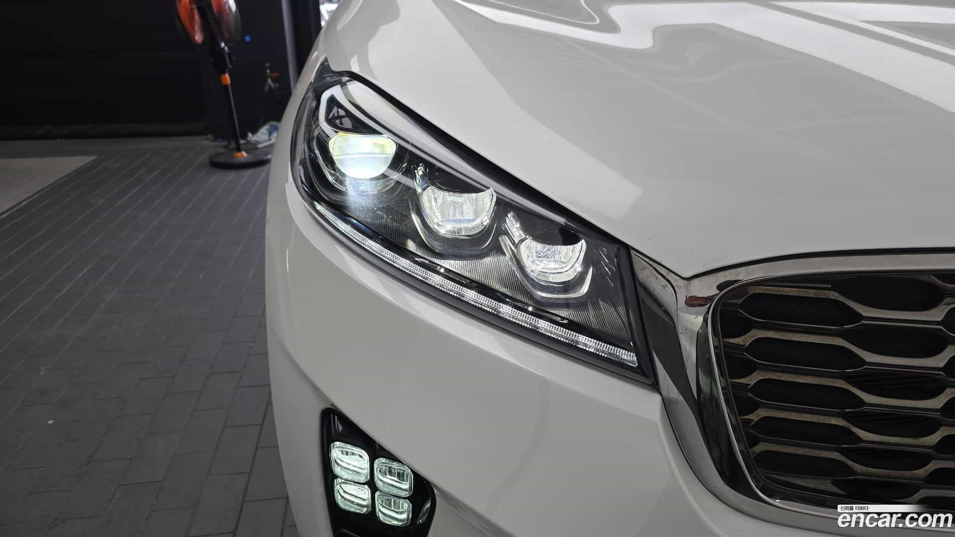 Sorento Kia 2019.2-OUTER-032