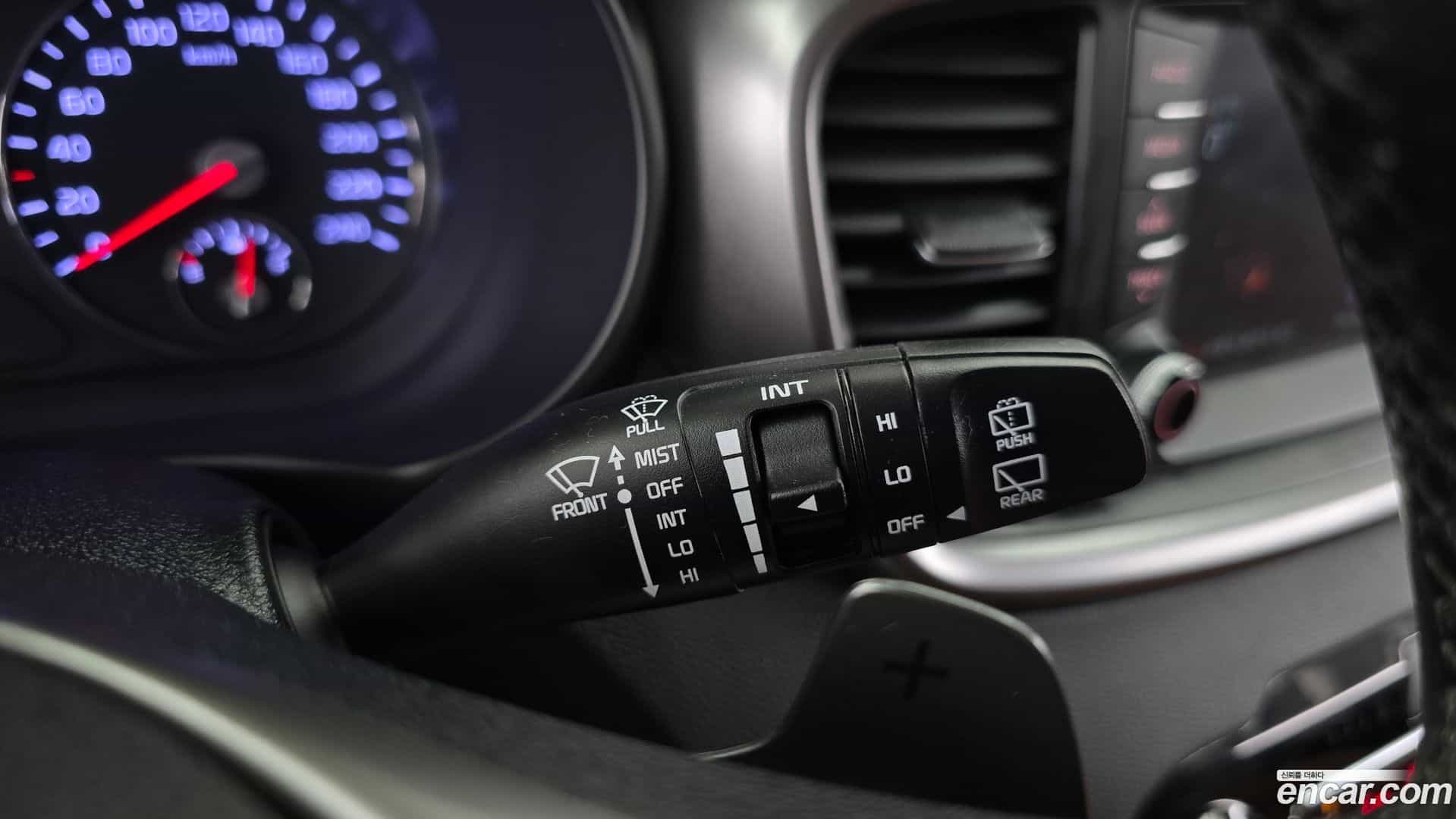 Sorento Kia 2019.2-OPTION-040