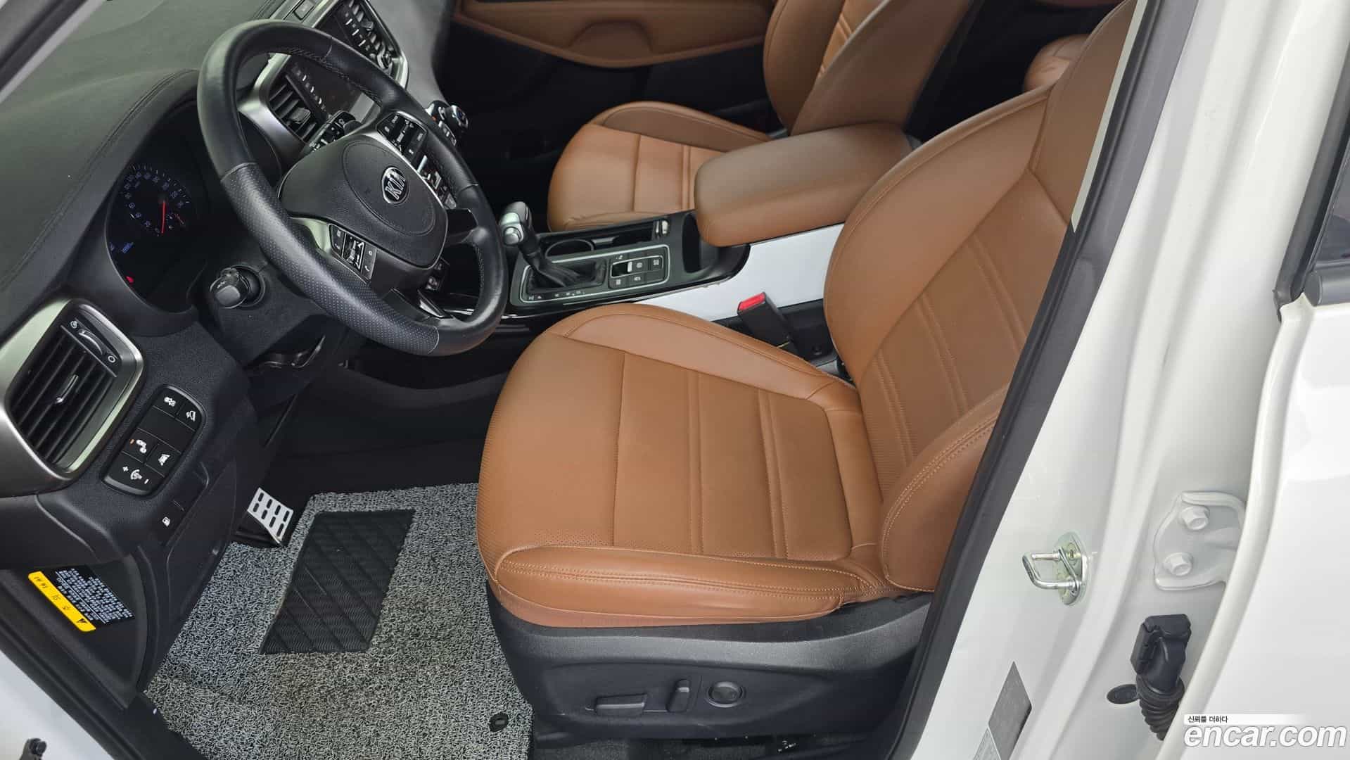 Sorento Kia 2019.2-OPTION-043