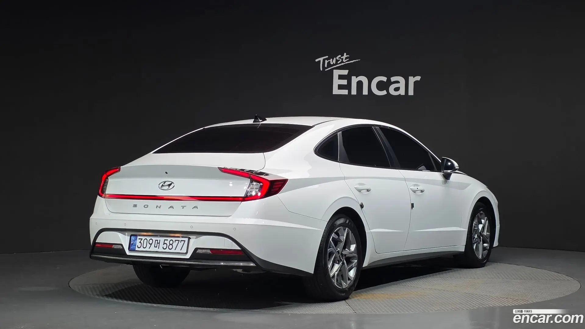 Main__Slider__Photo:Sonata Hyundai 2022.8-1