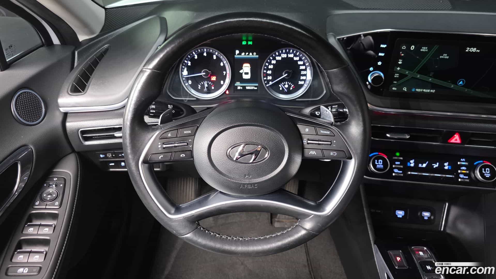 Sonata Hyundai 2022.8-OPTION-017