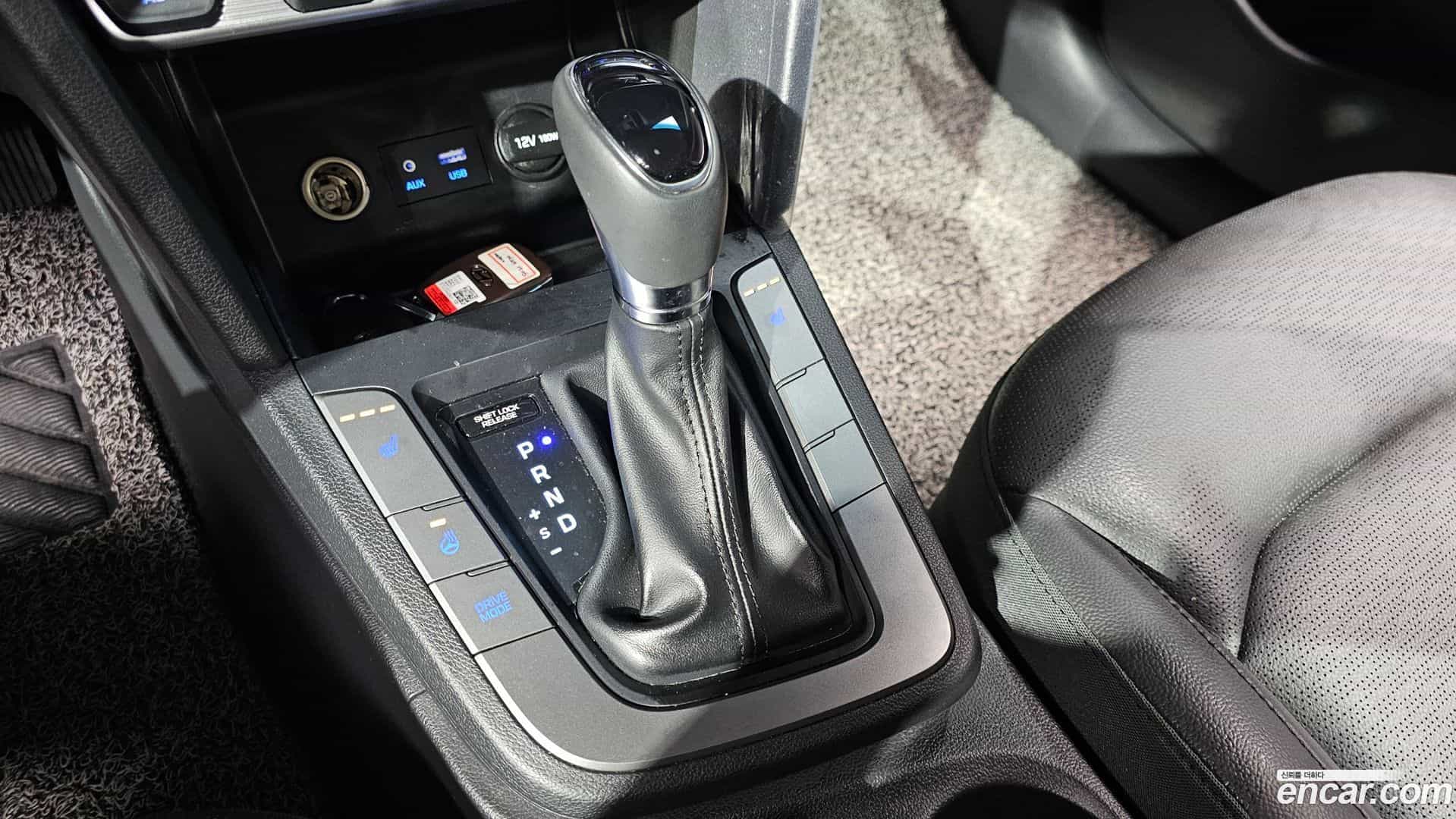 AVANTE Hyundai 2019.5-INNER-009