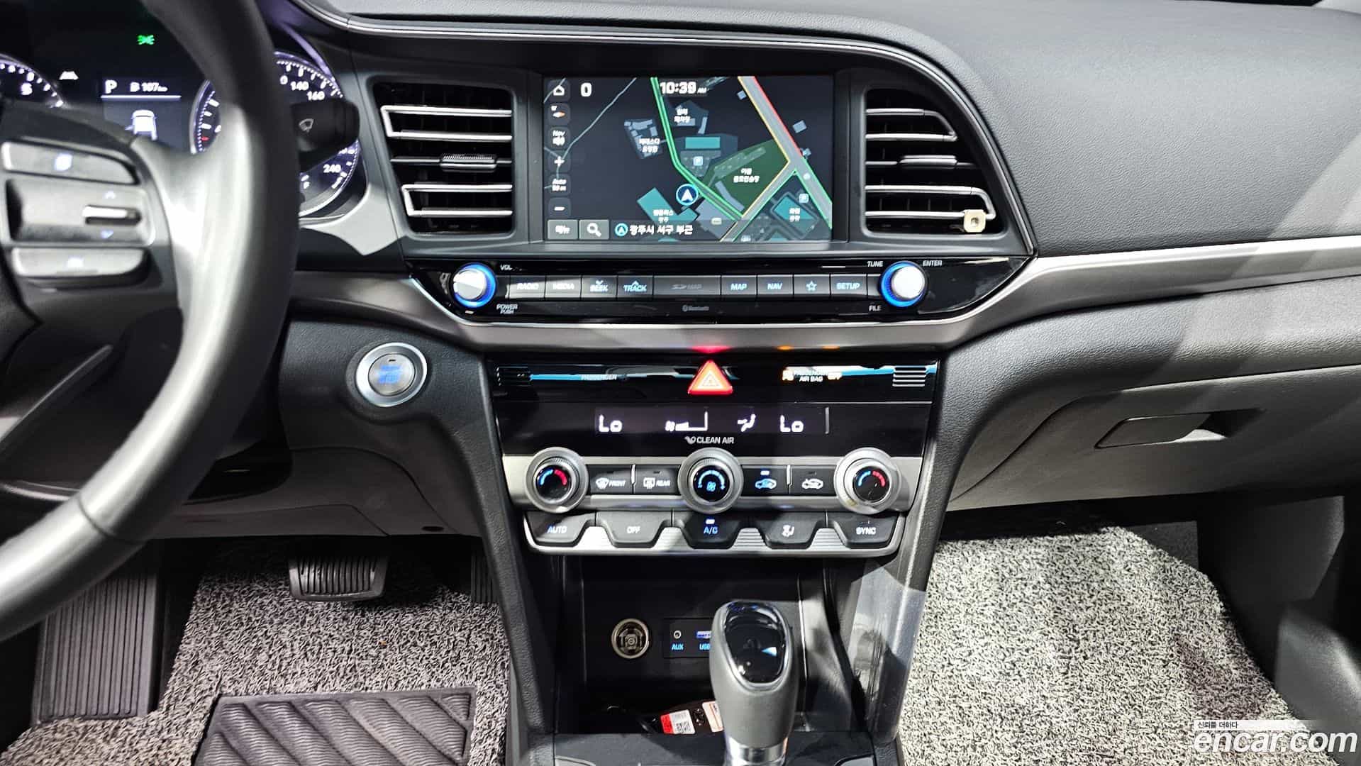 AVANTE Hyundai 2019.5-OPTION-016