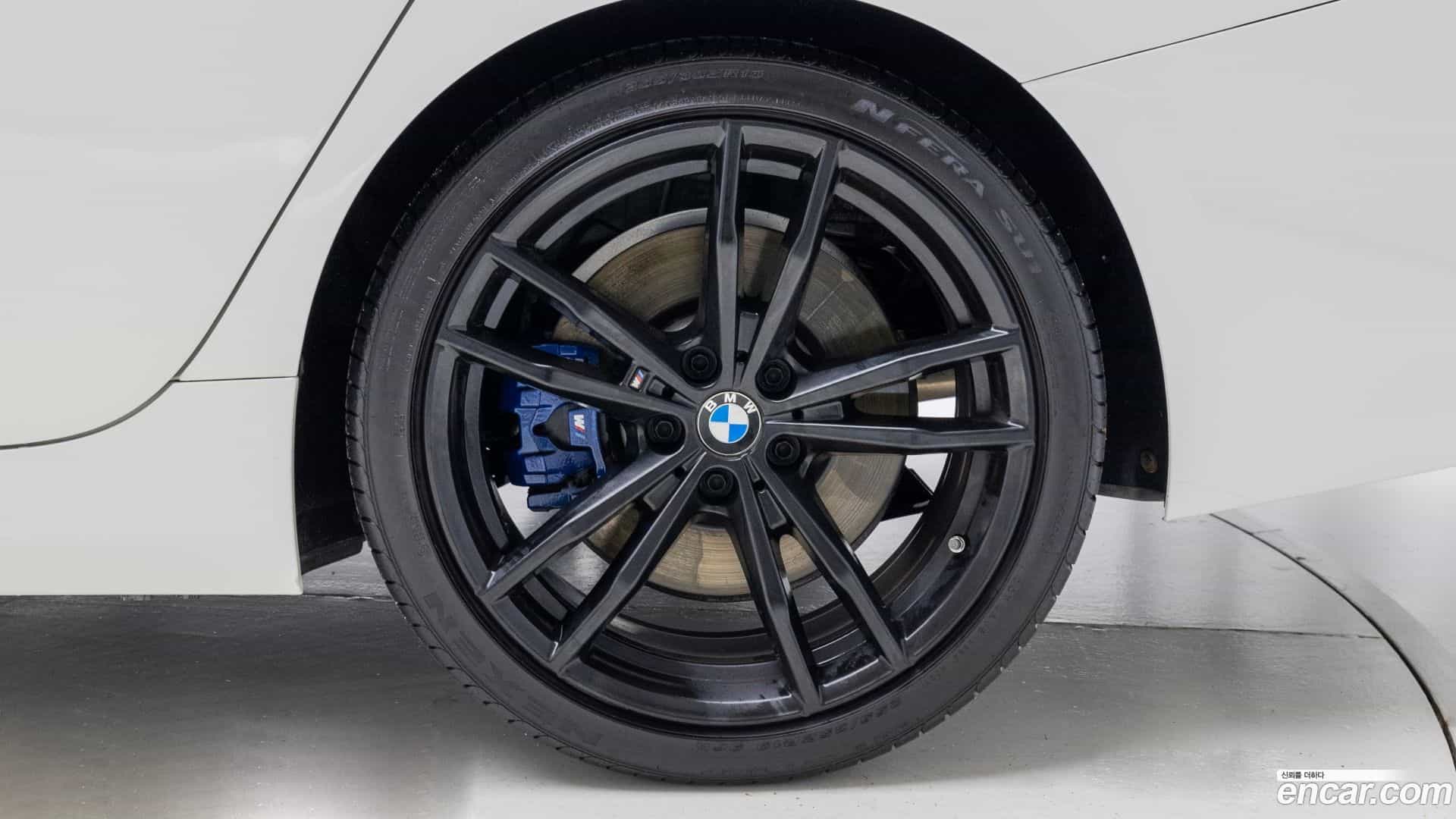 3-Series BMW 2022.10-OUTER-005