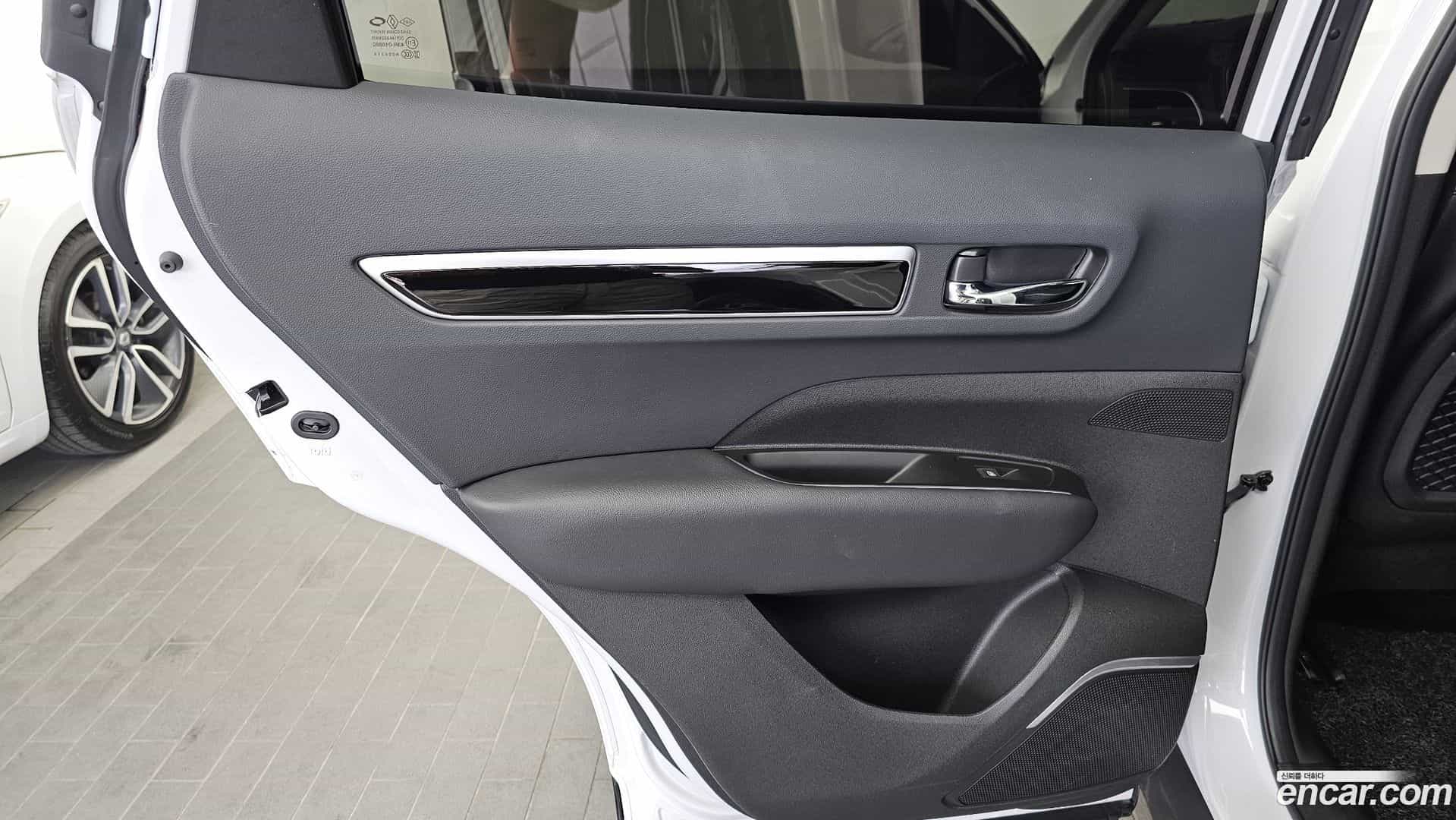 QM6 Renault Korea 2024.3-INNER-035