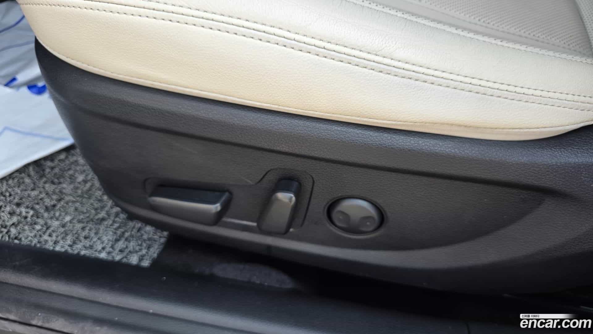 Grandeur Hyundai 2022.3-INNER-010