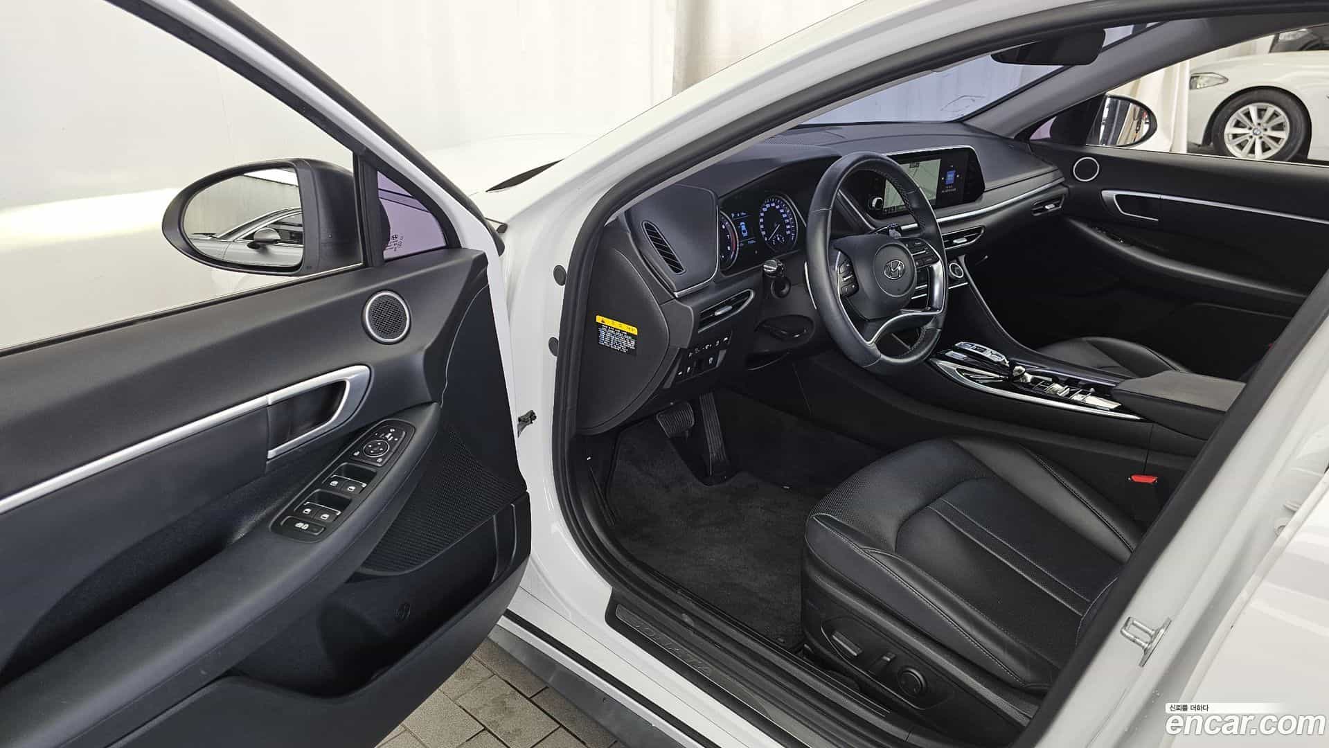 Sonata Hyundai 2019.6-INNER-010
