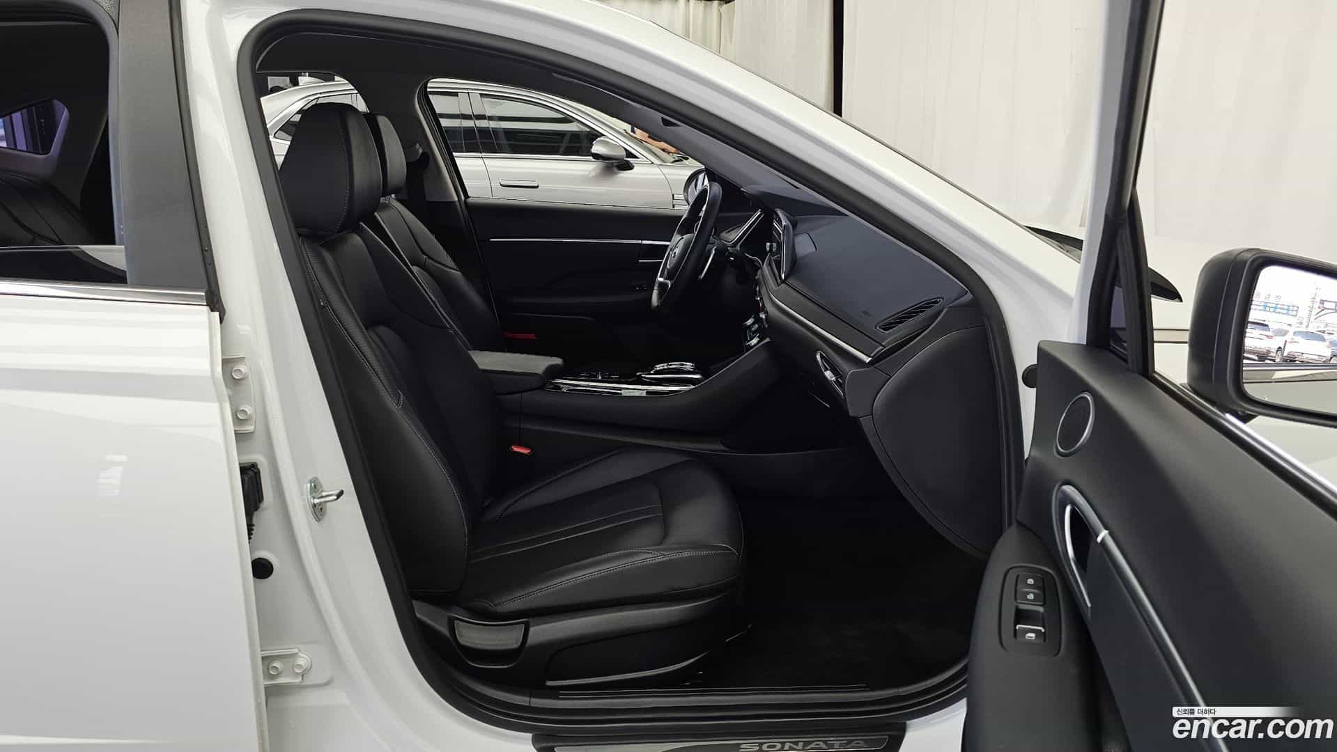 Sonata Hyundai 2019.6-OPTION-015