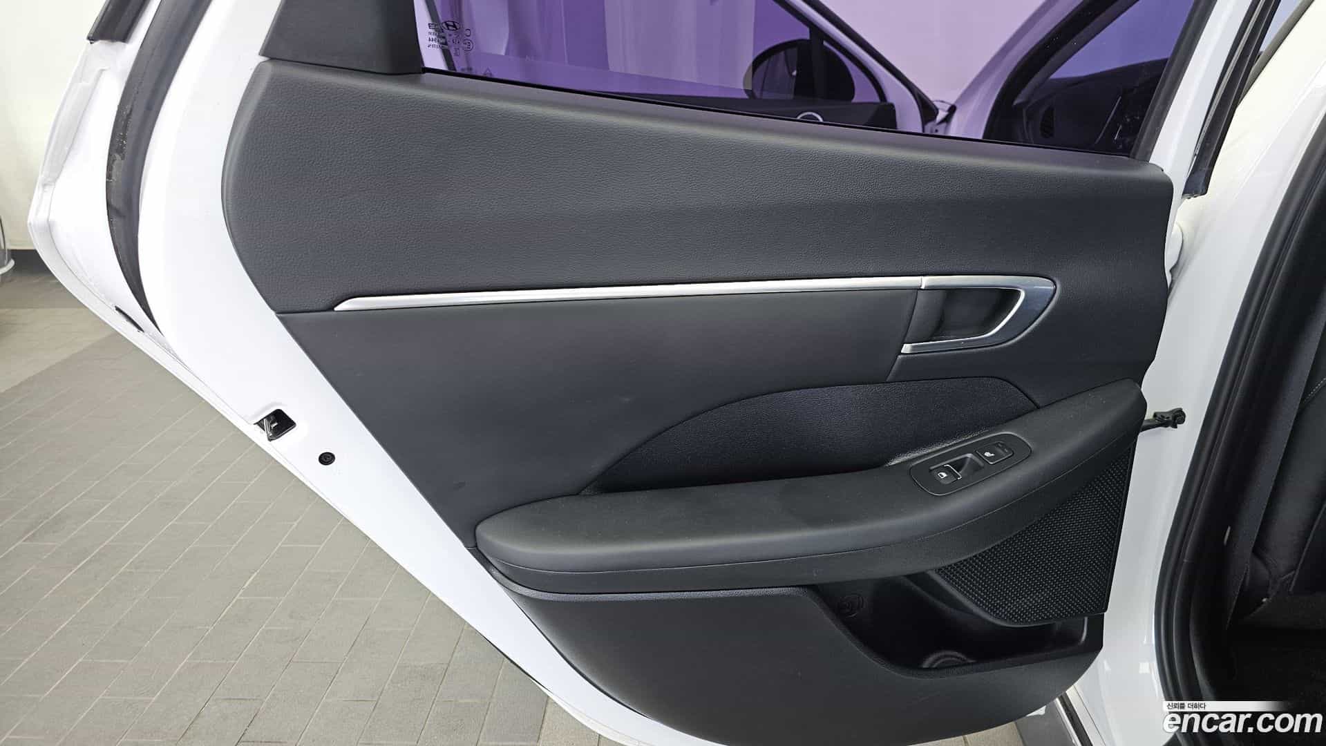 Sonata Hyundai 2019.6-INNER-035