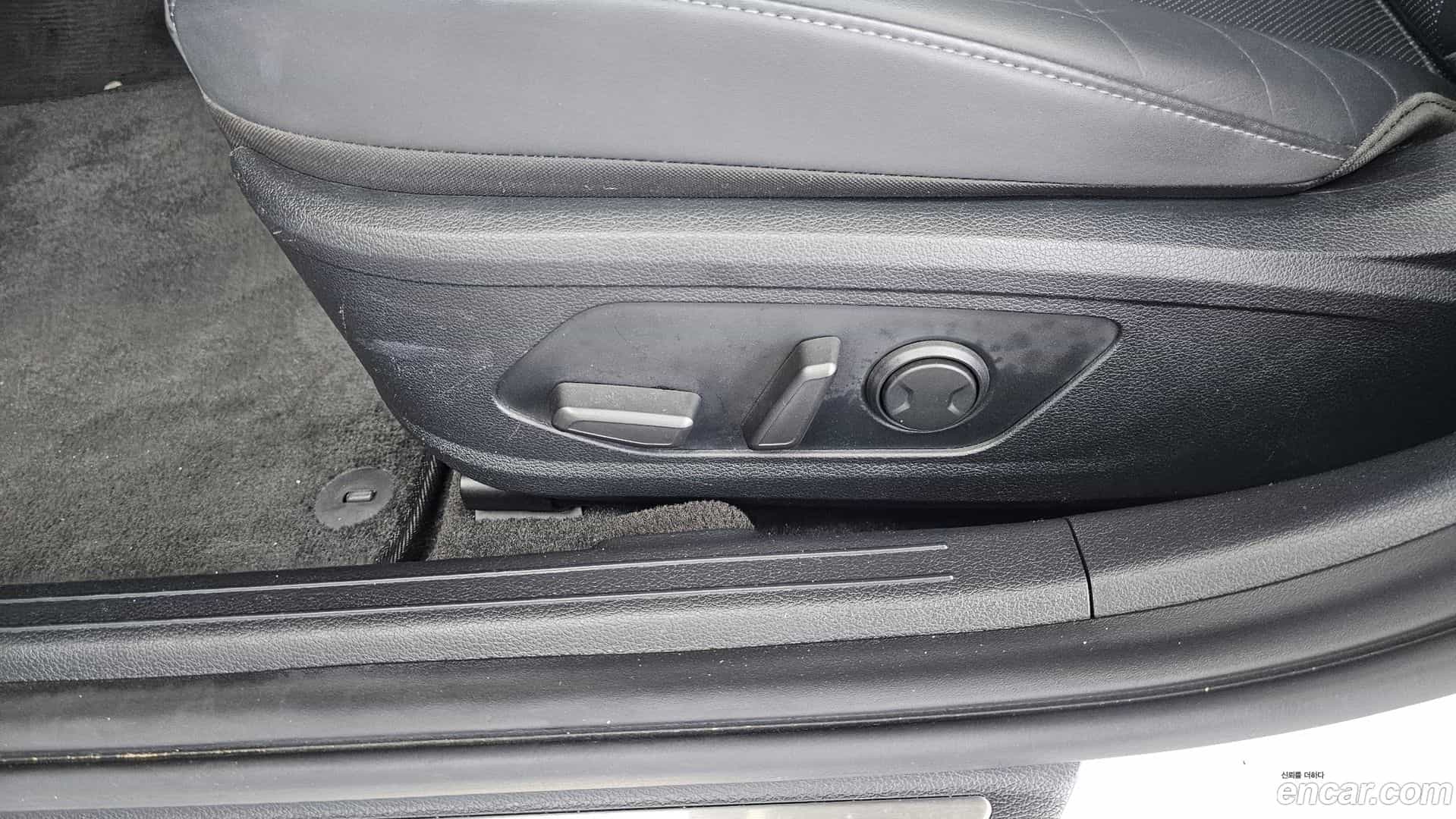 Sonata Hyundai 2019.6-OPTION-045